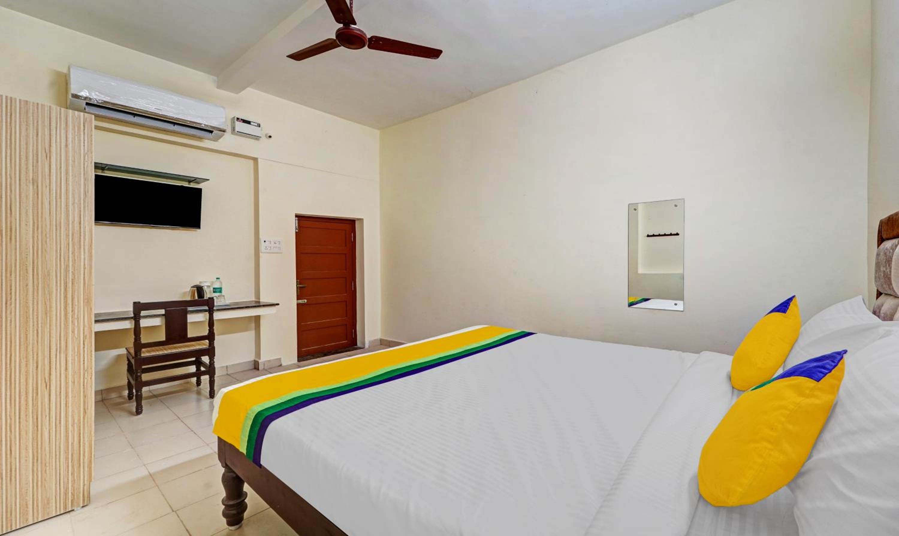 Standard Room - Photo 2