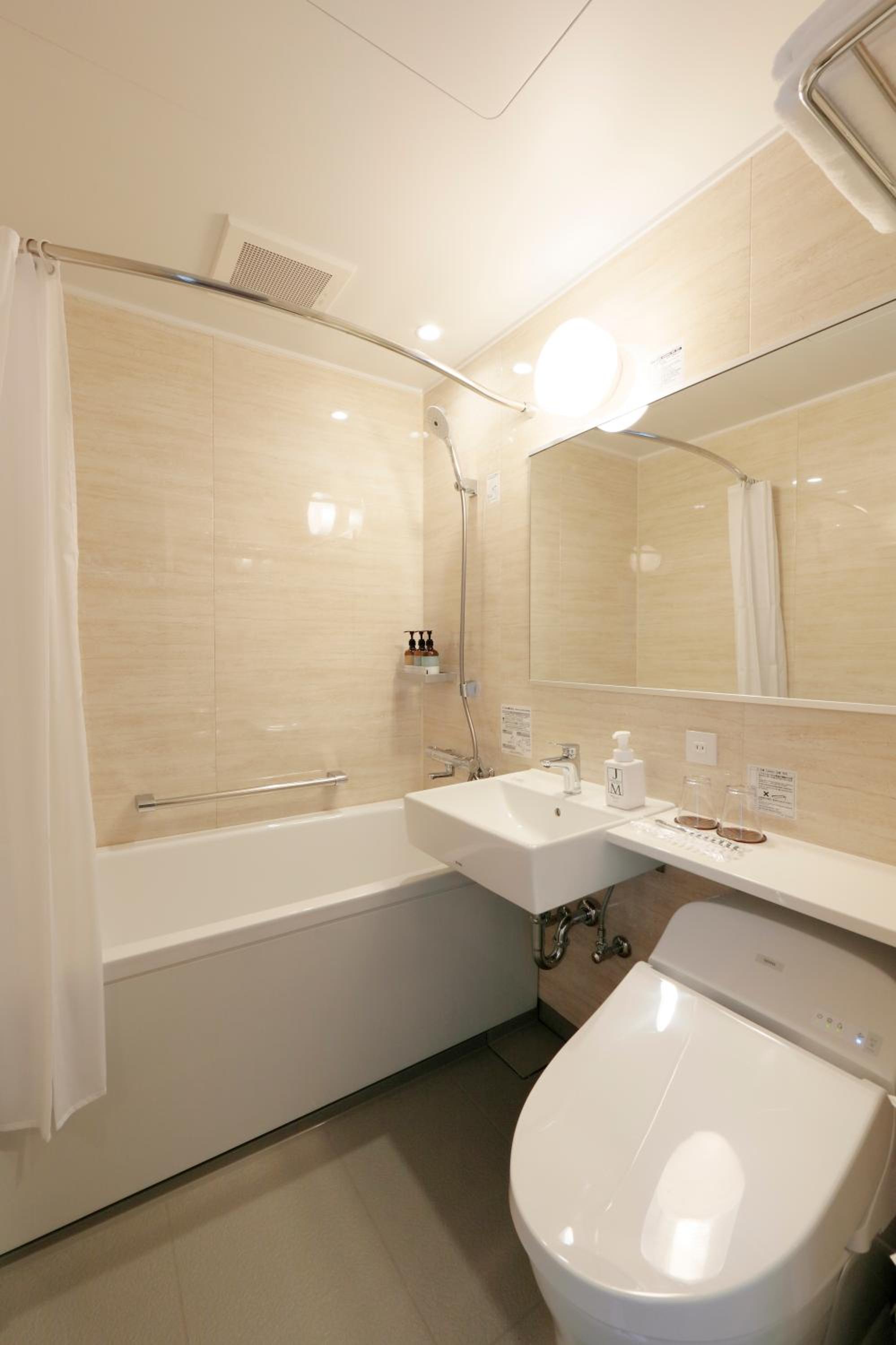 Double Room - Photo 7