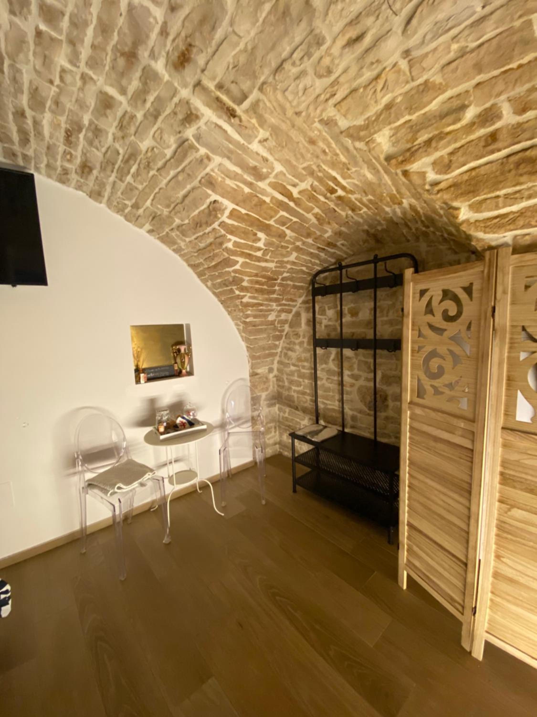 King Room with Spa Bath photo 2