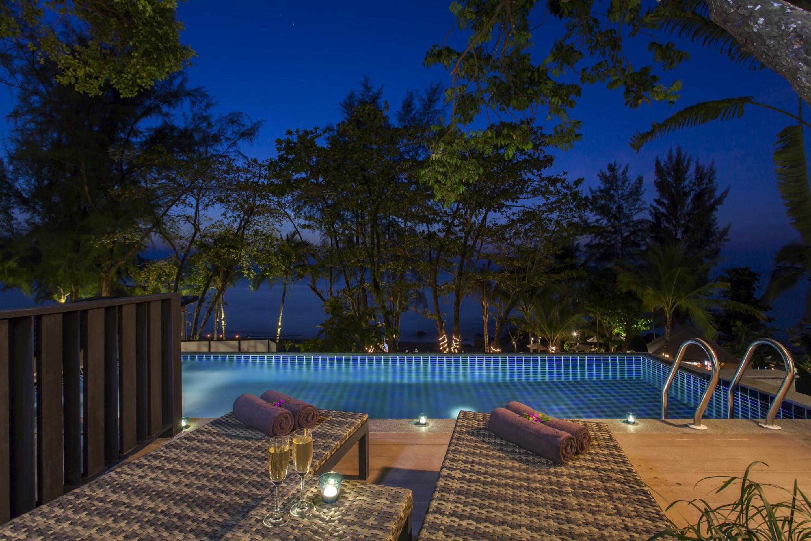 Villa with Private Pool - Photo 8