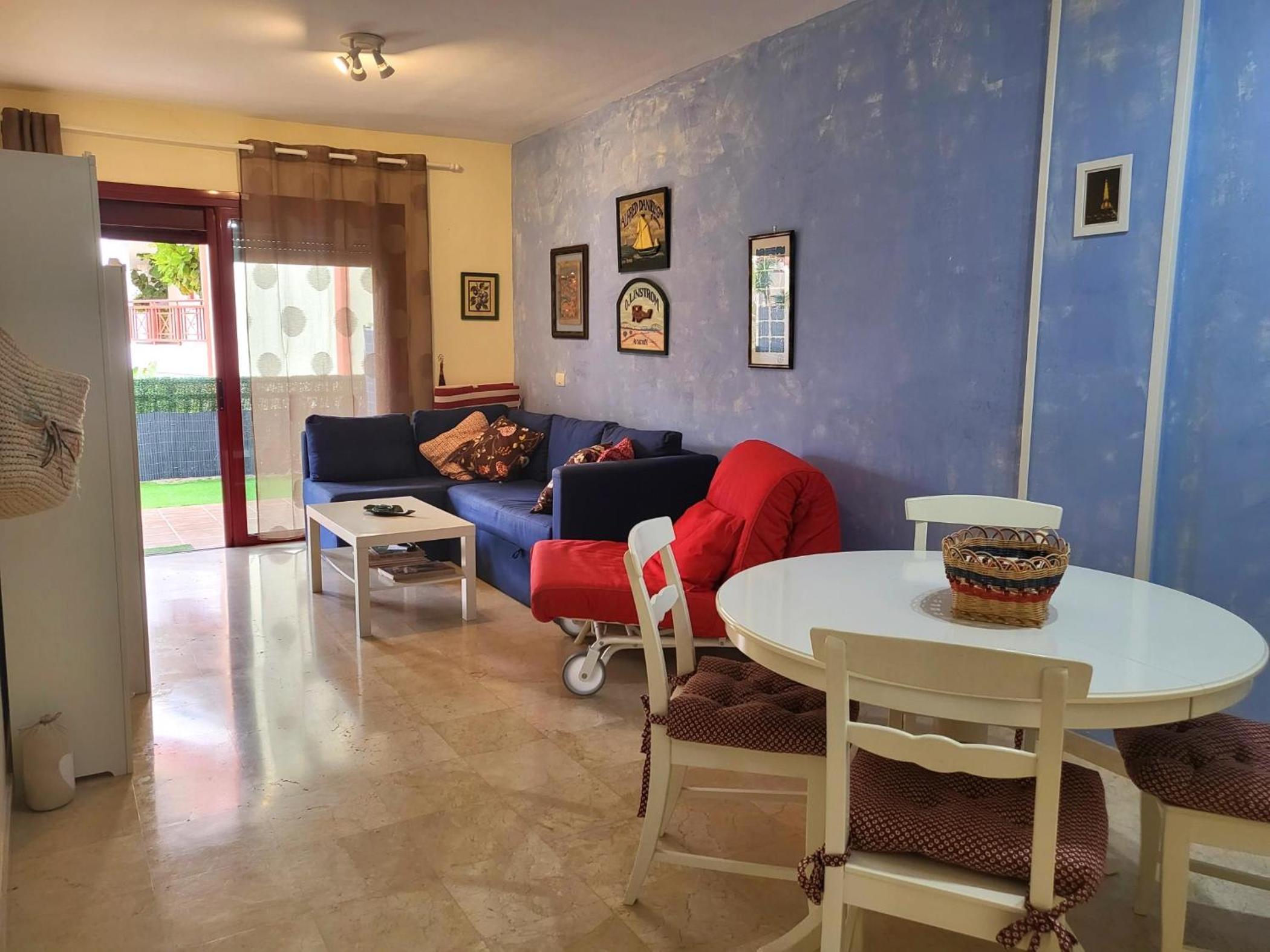 Apartment photo 3
