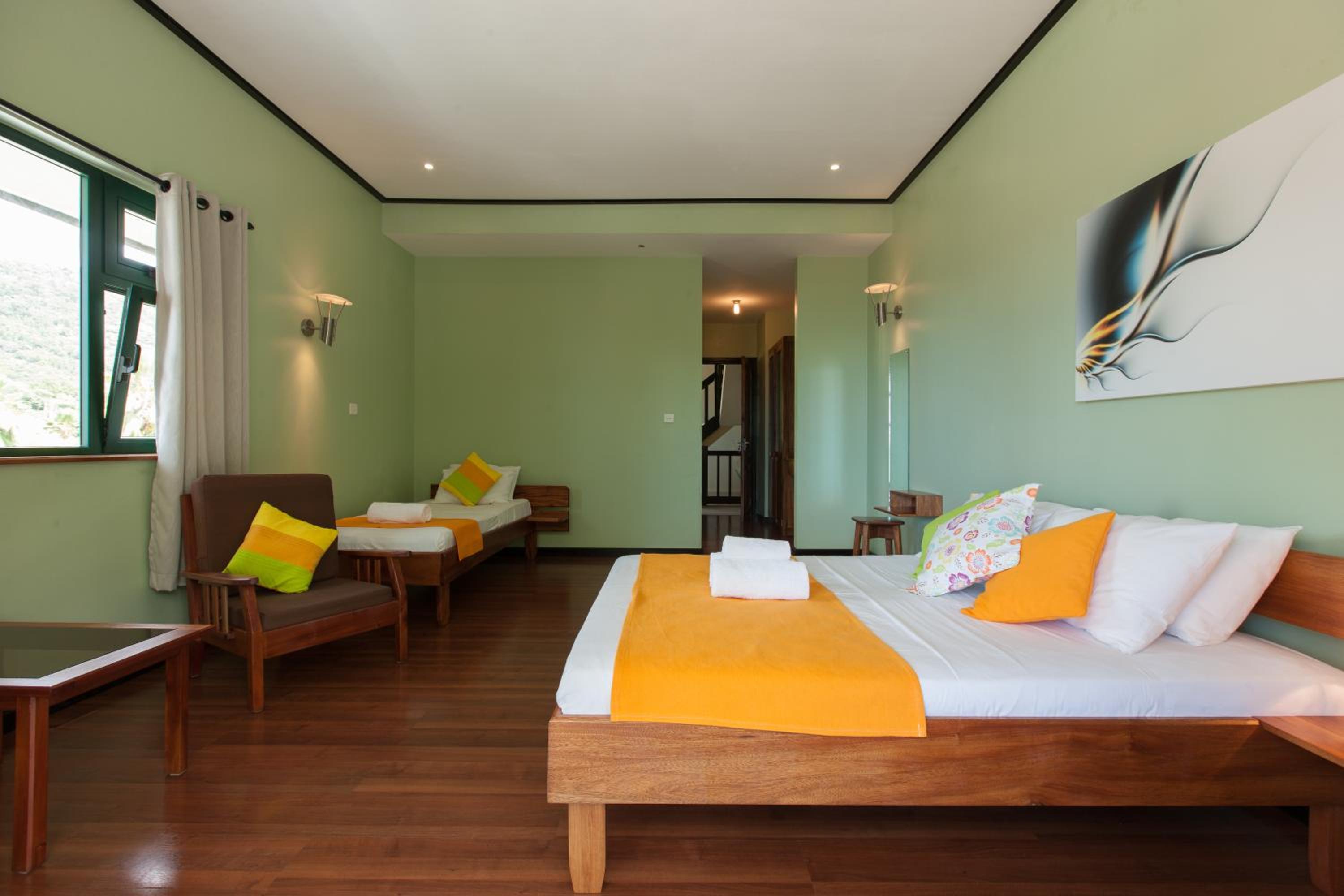 Triple Room with Balcony photo 1