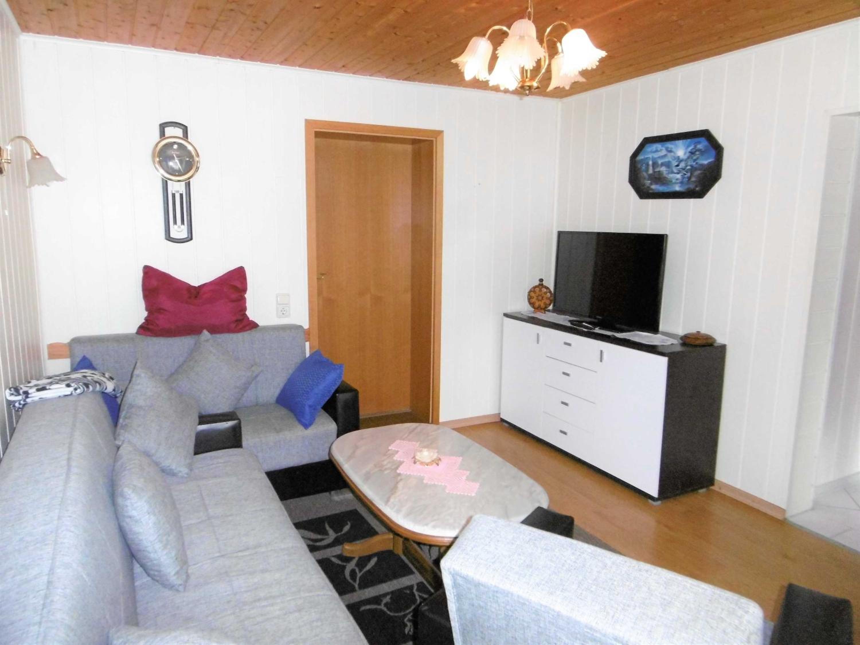 One-Bedroom Apartment with Terrace photo 1