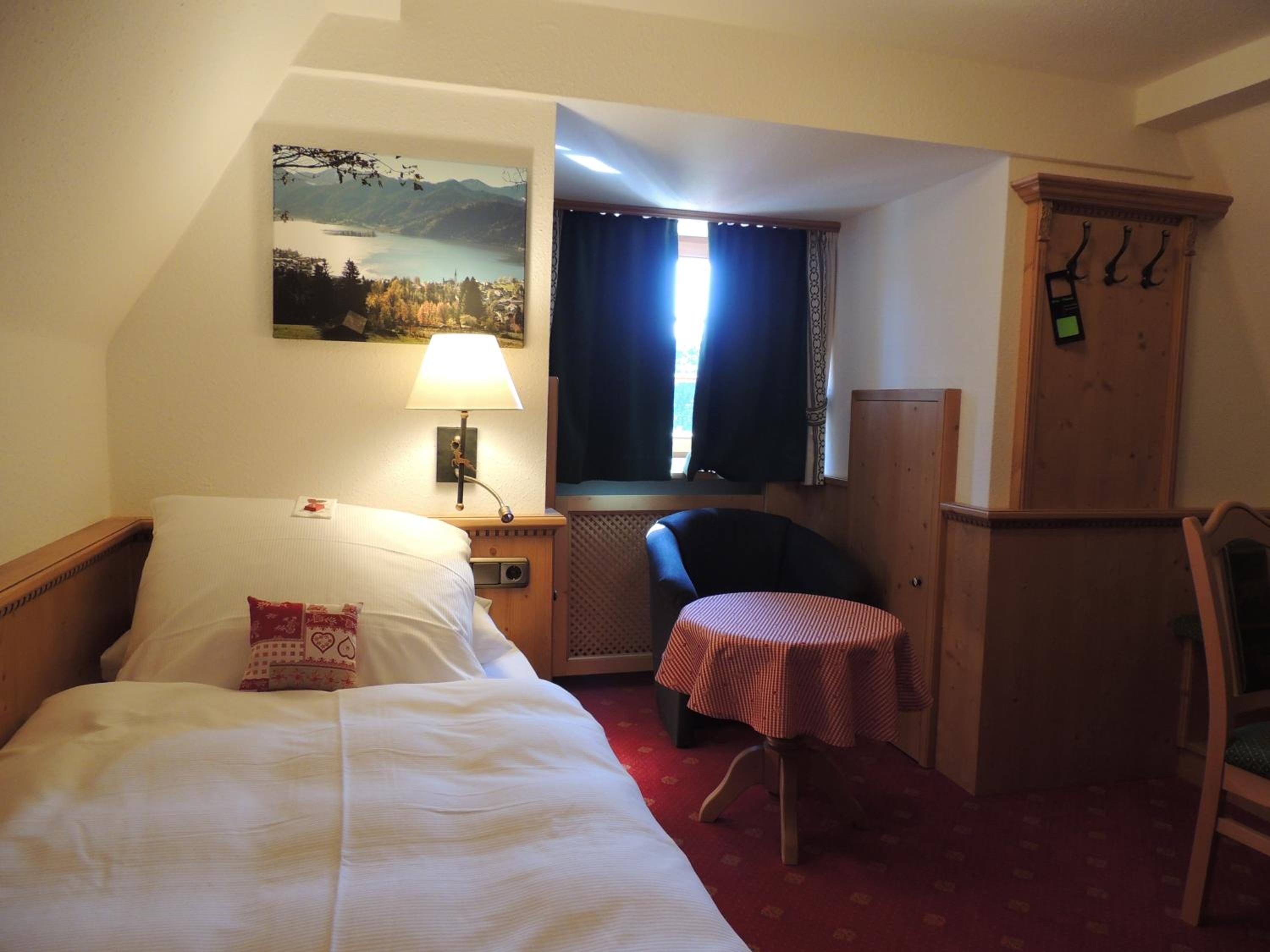 Single Room photo 2