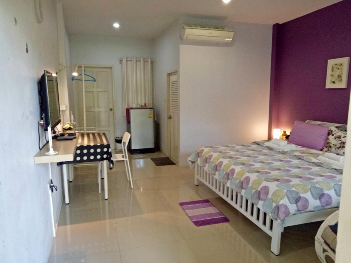 Double Room with Private Bathroom photo 2