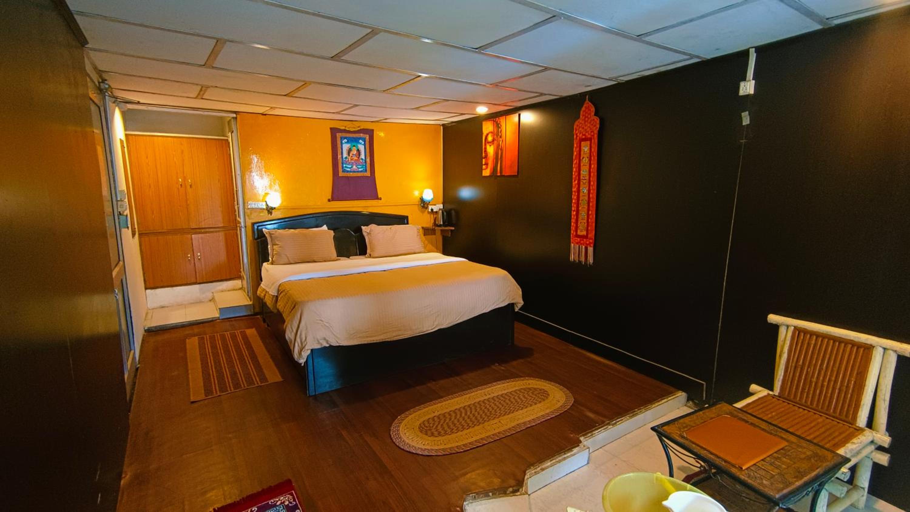 Deluxe Double Room with Terrace photo 3