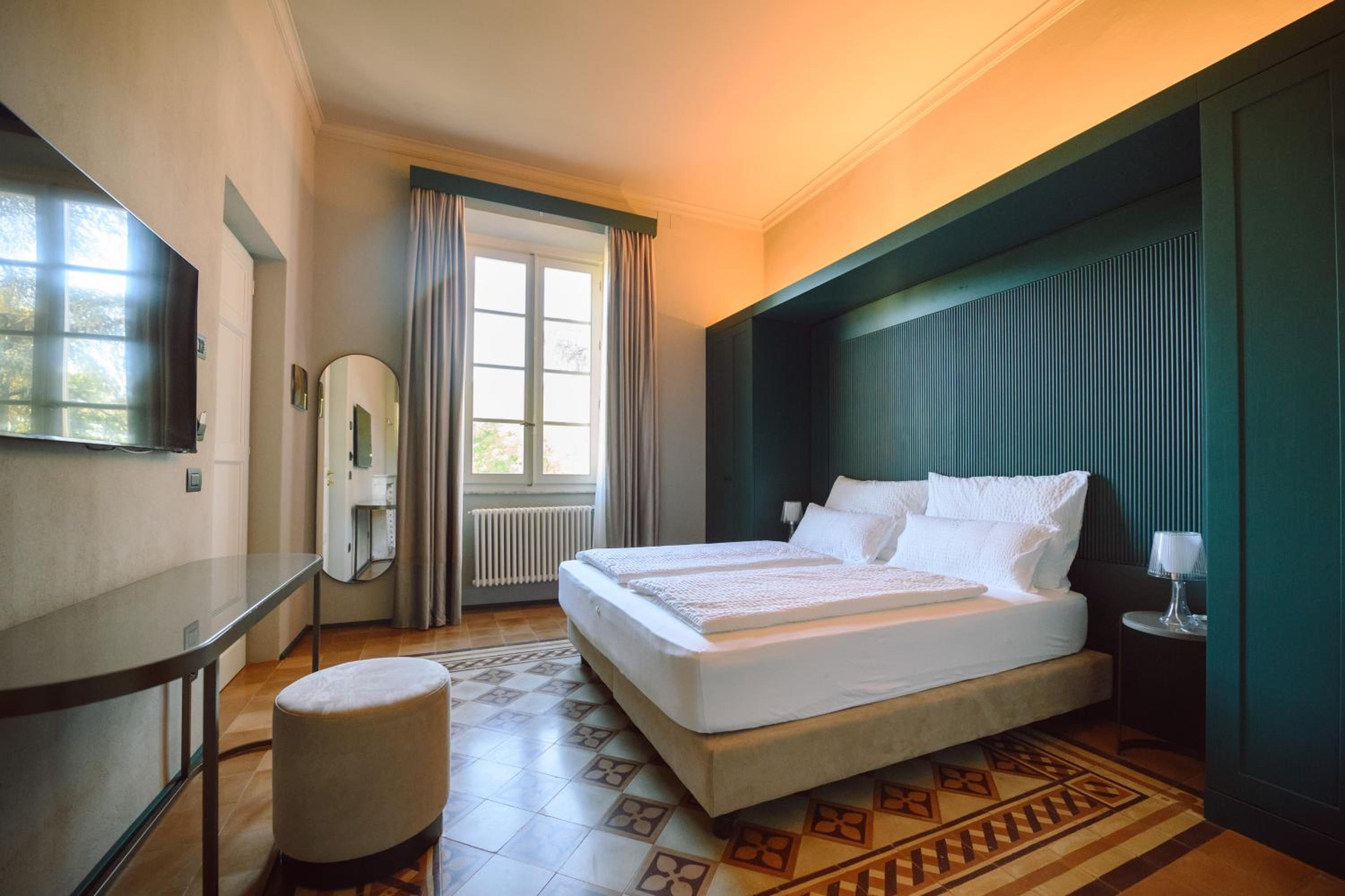Economy Double Room photo 3