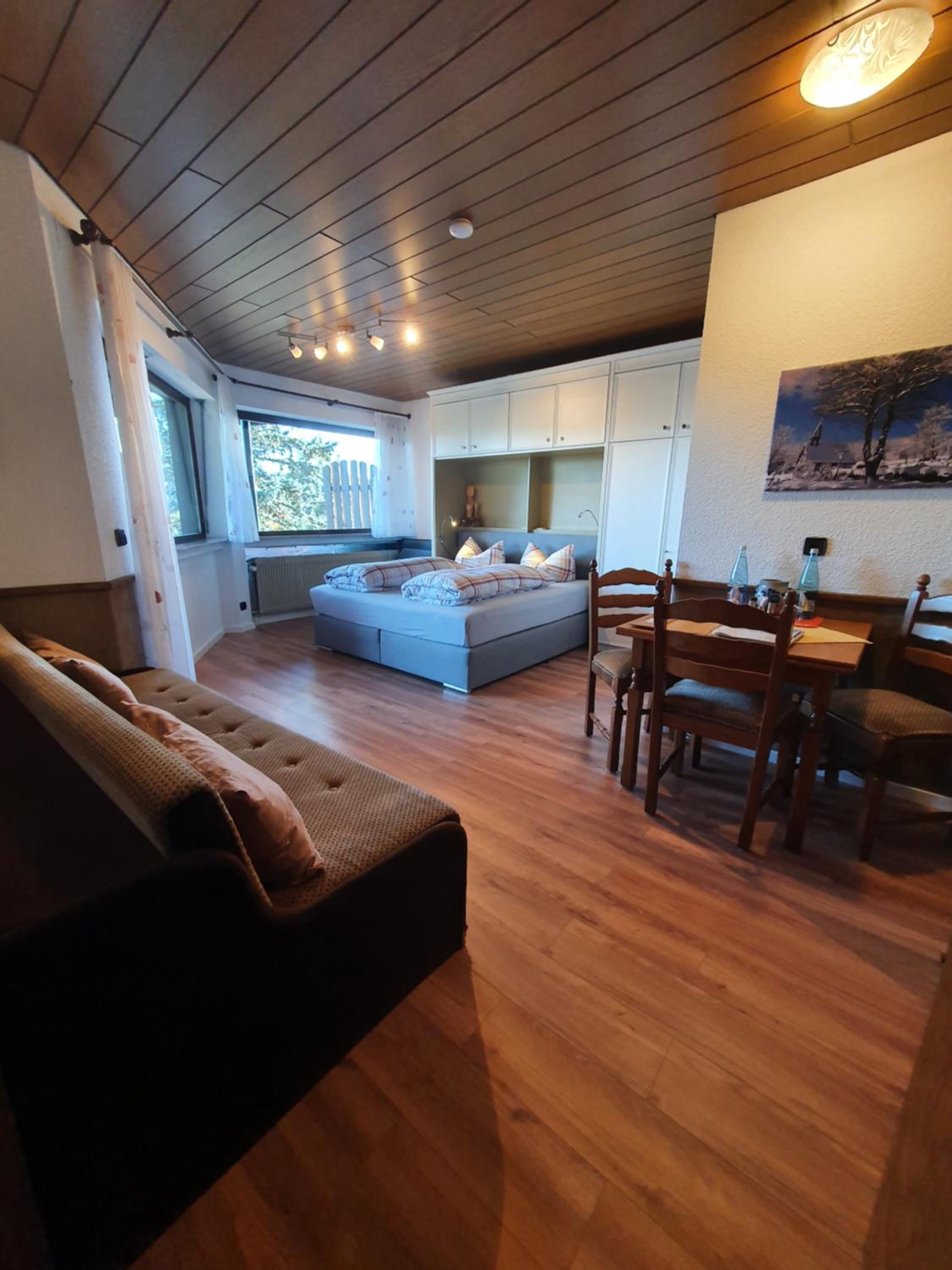 Apartment with Balcony photo 1