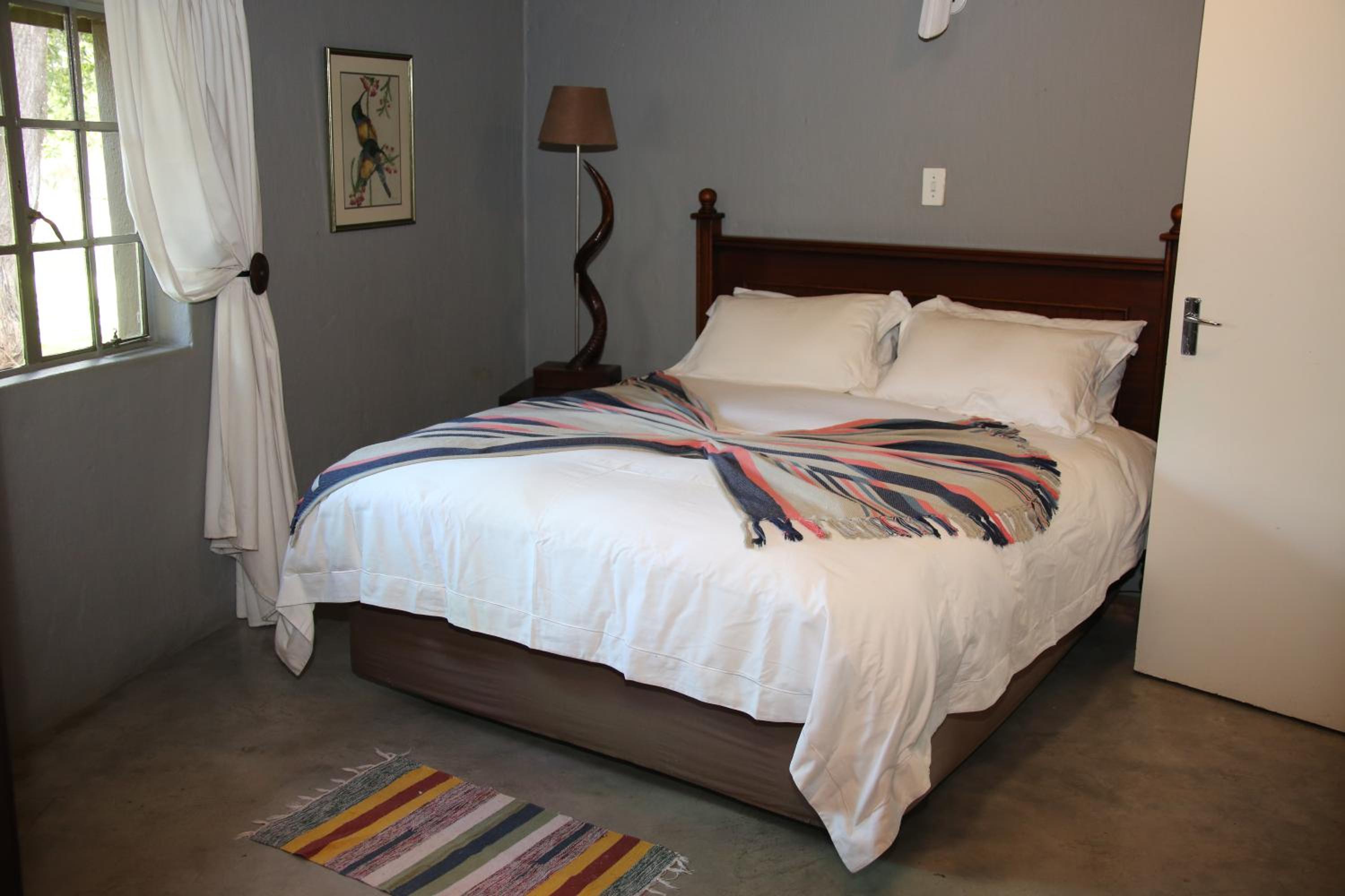 Double Room with Private Bathroom - Photo 1