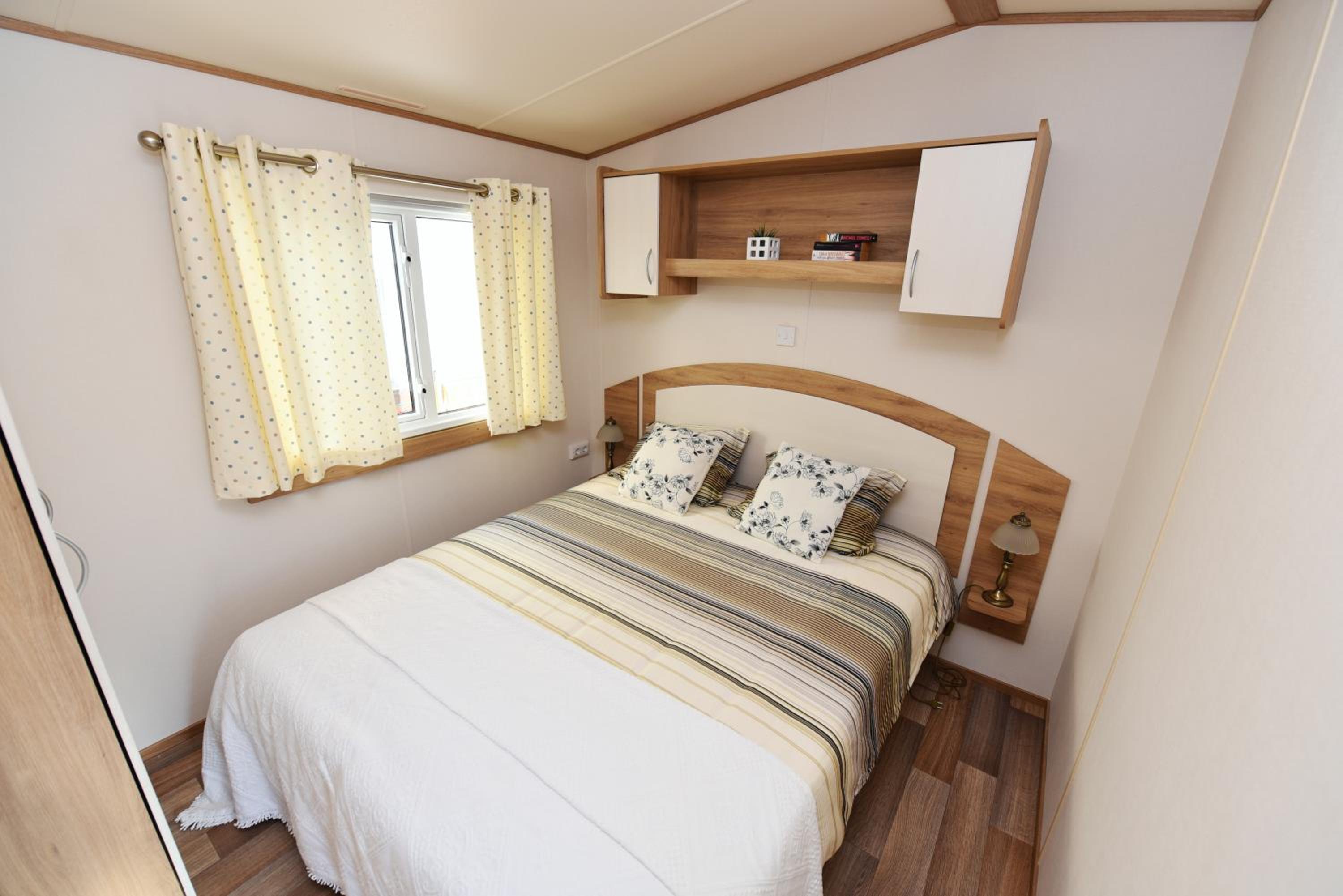 Treetop Cottage  - Photo 2
