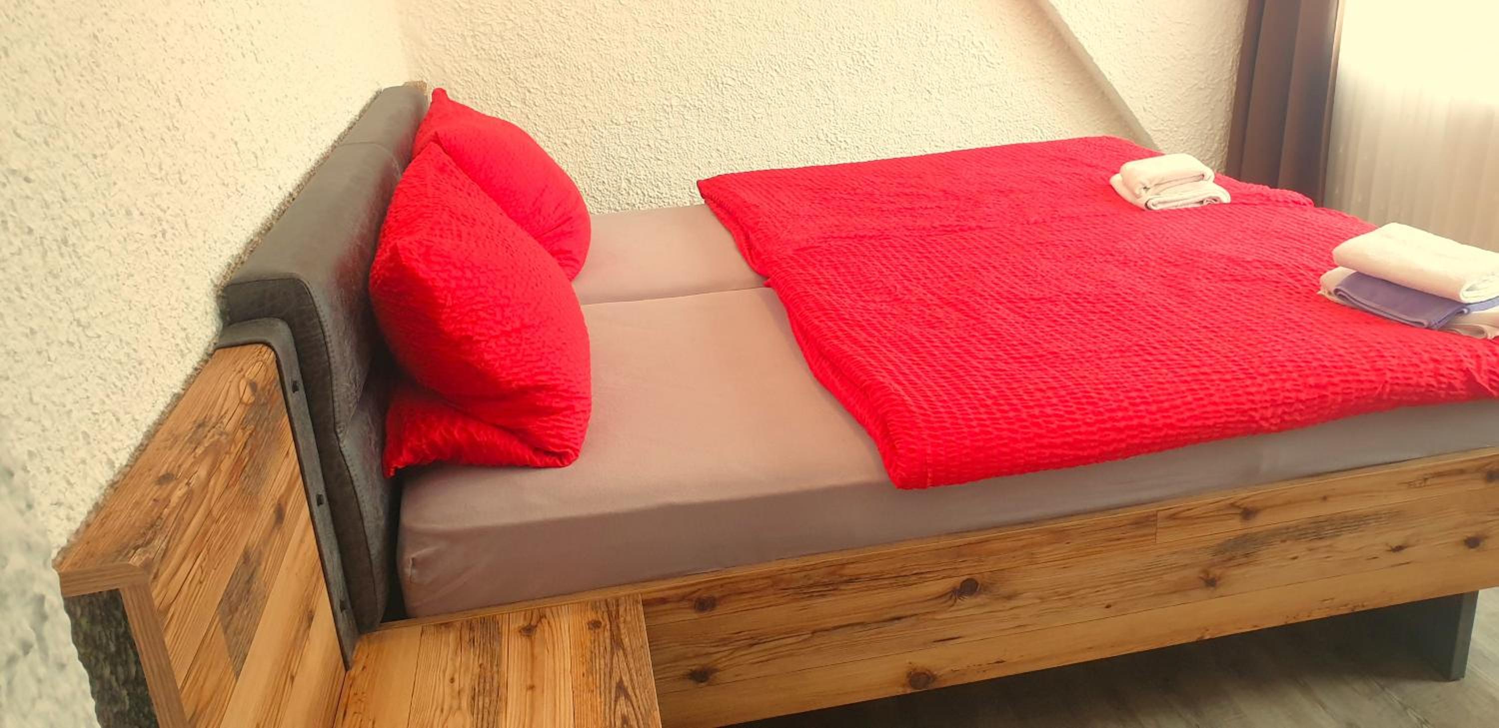 Double Room - Photo 4