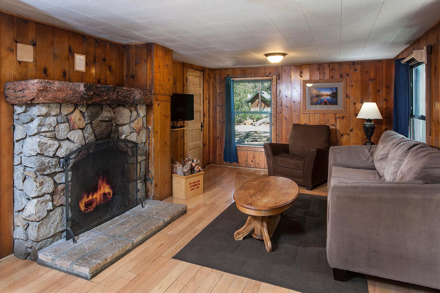 Quadruple Room with Mountain View