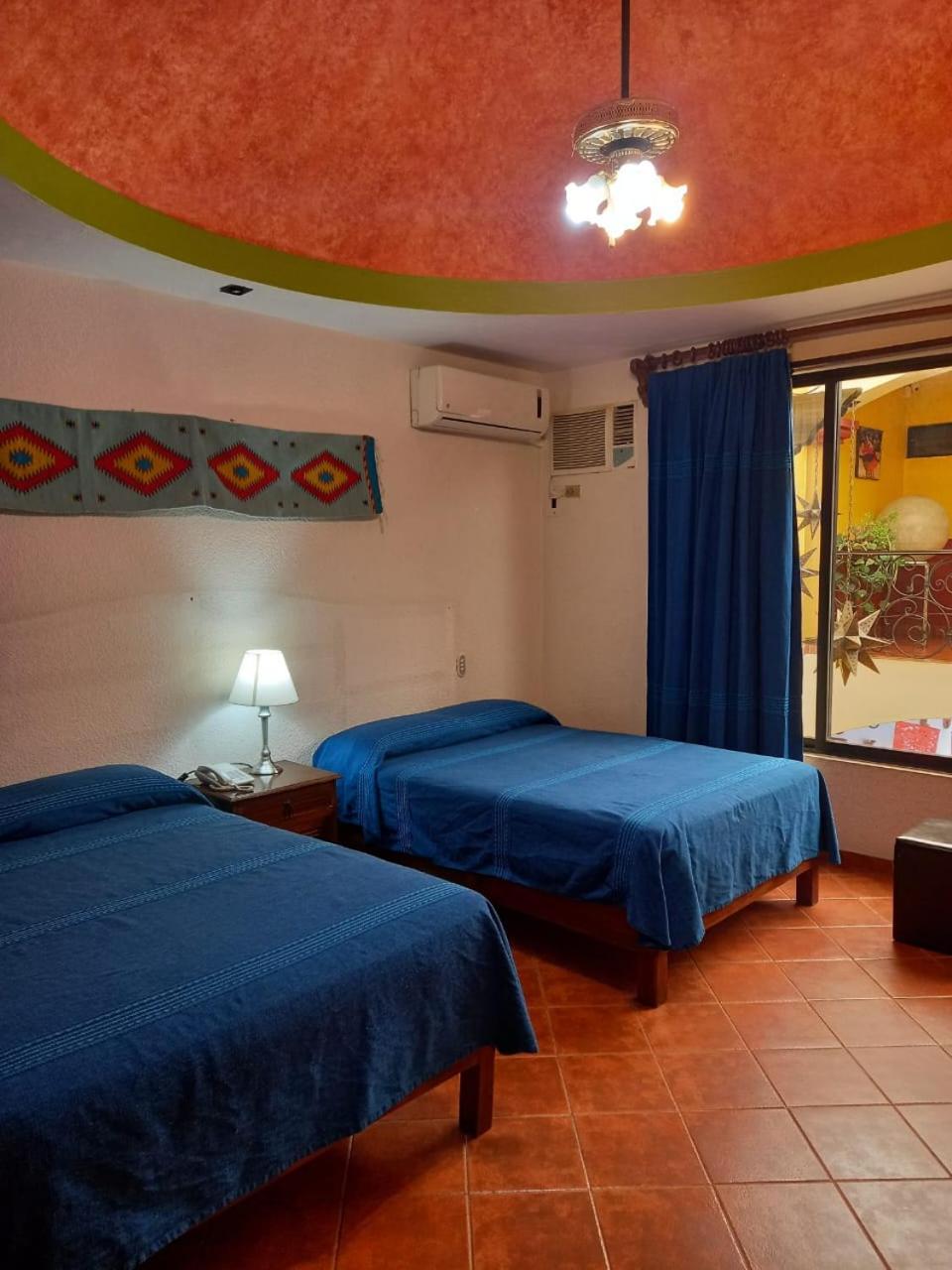 Classic Quadruple Room - Photo 1