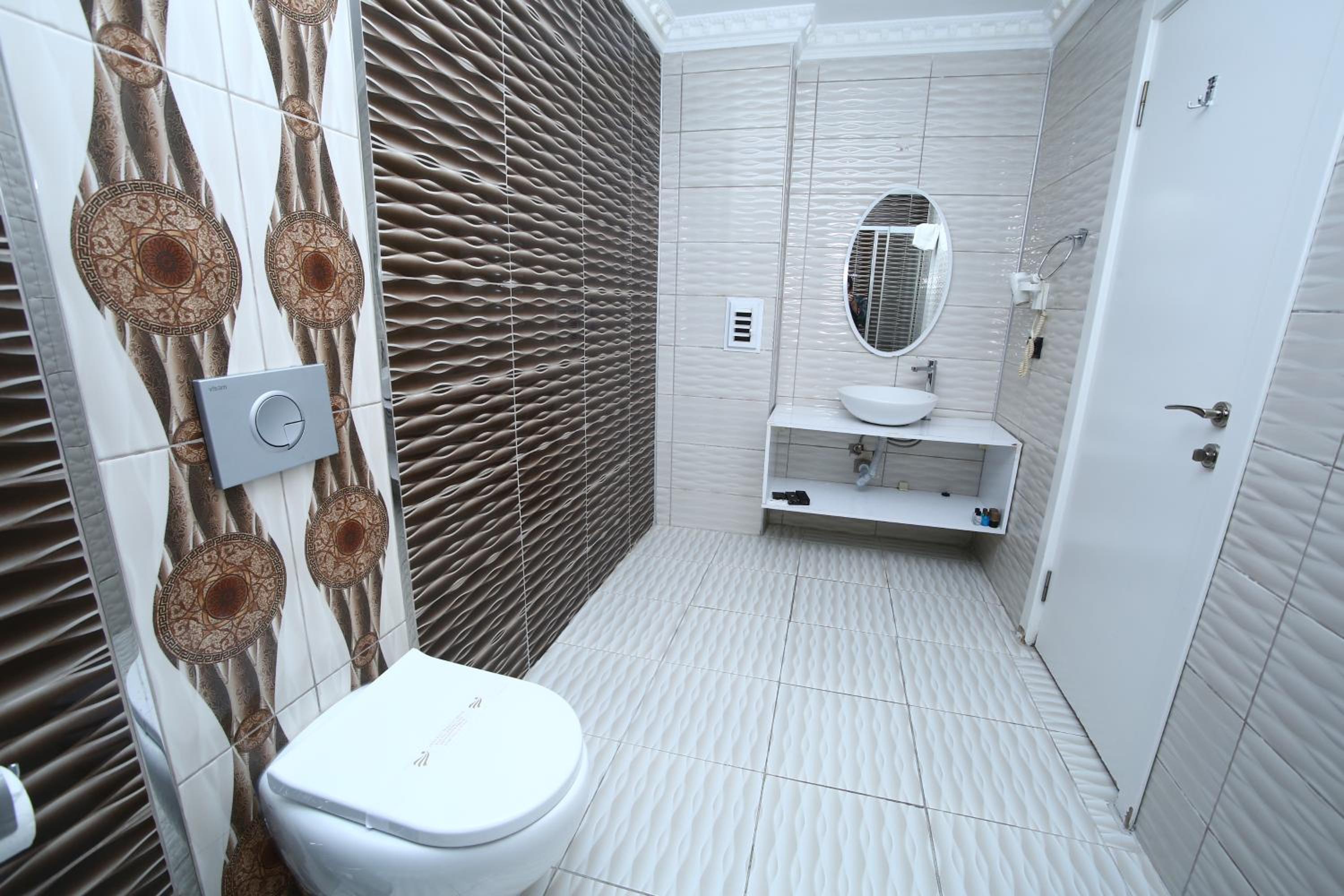 Deluxe Room - Photo 4