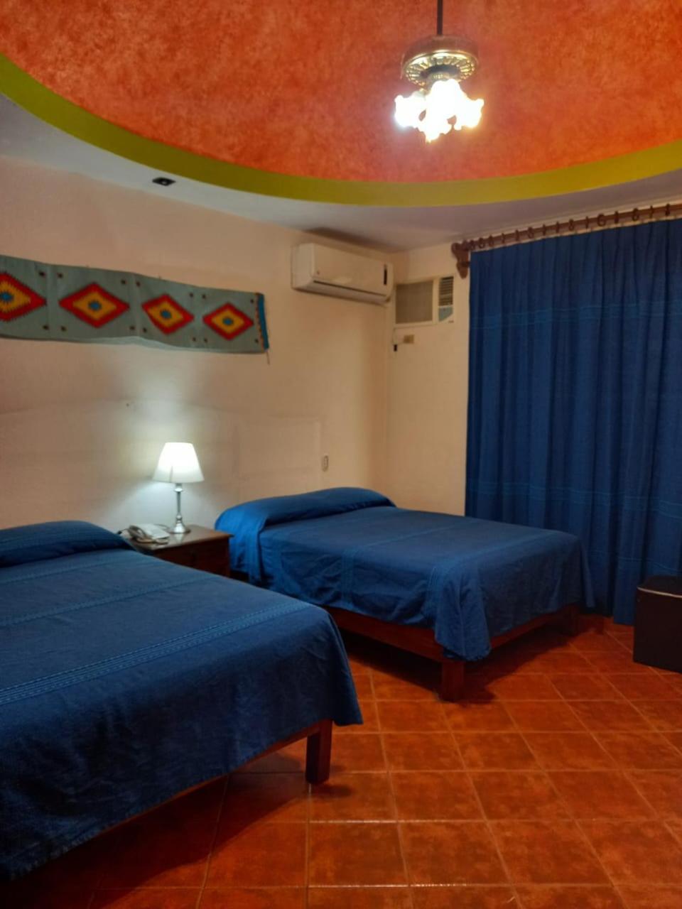 Classic Quadruple Room - Photo 6