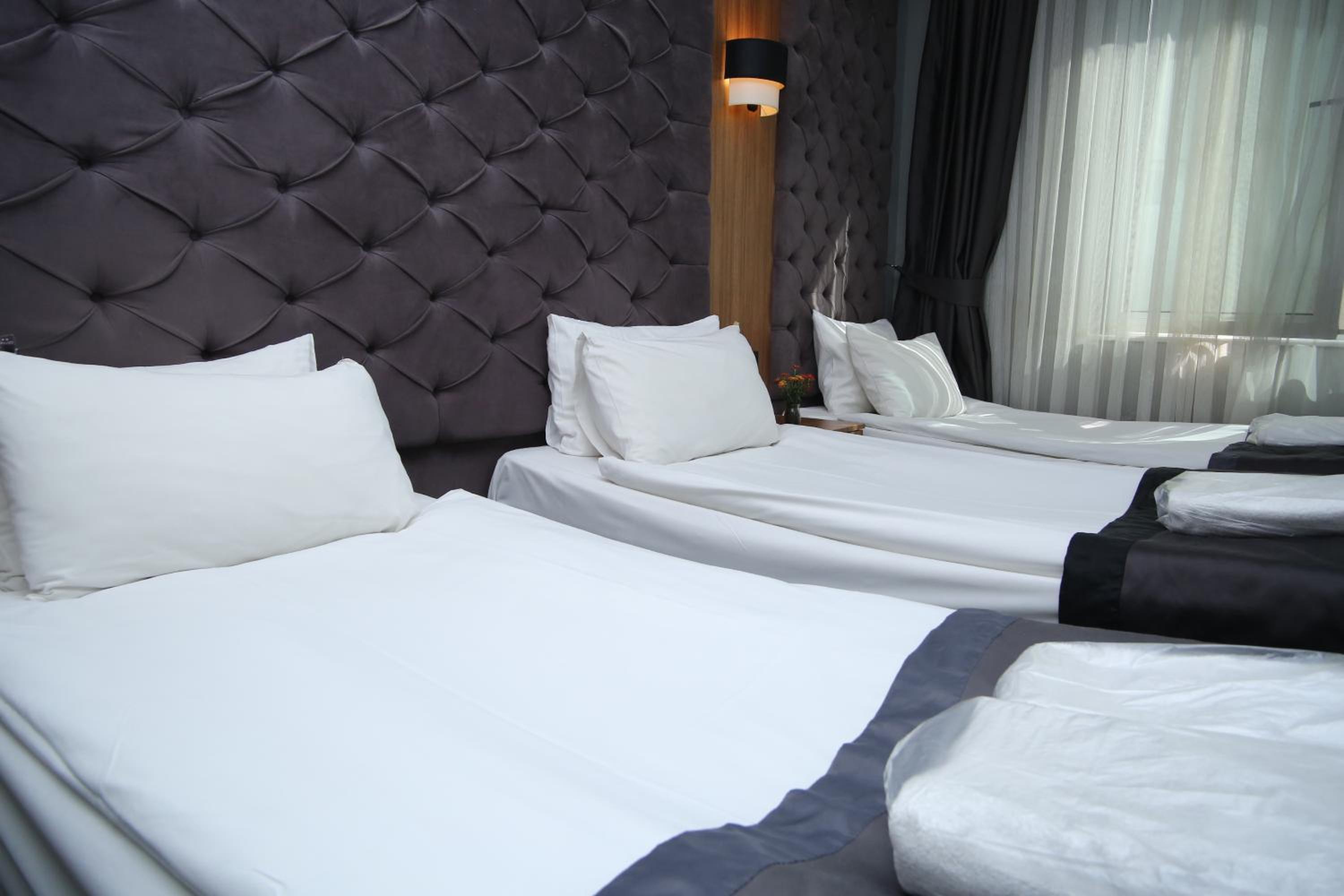 Basic Triple Room - Photo 1