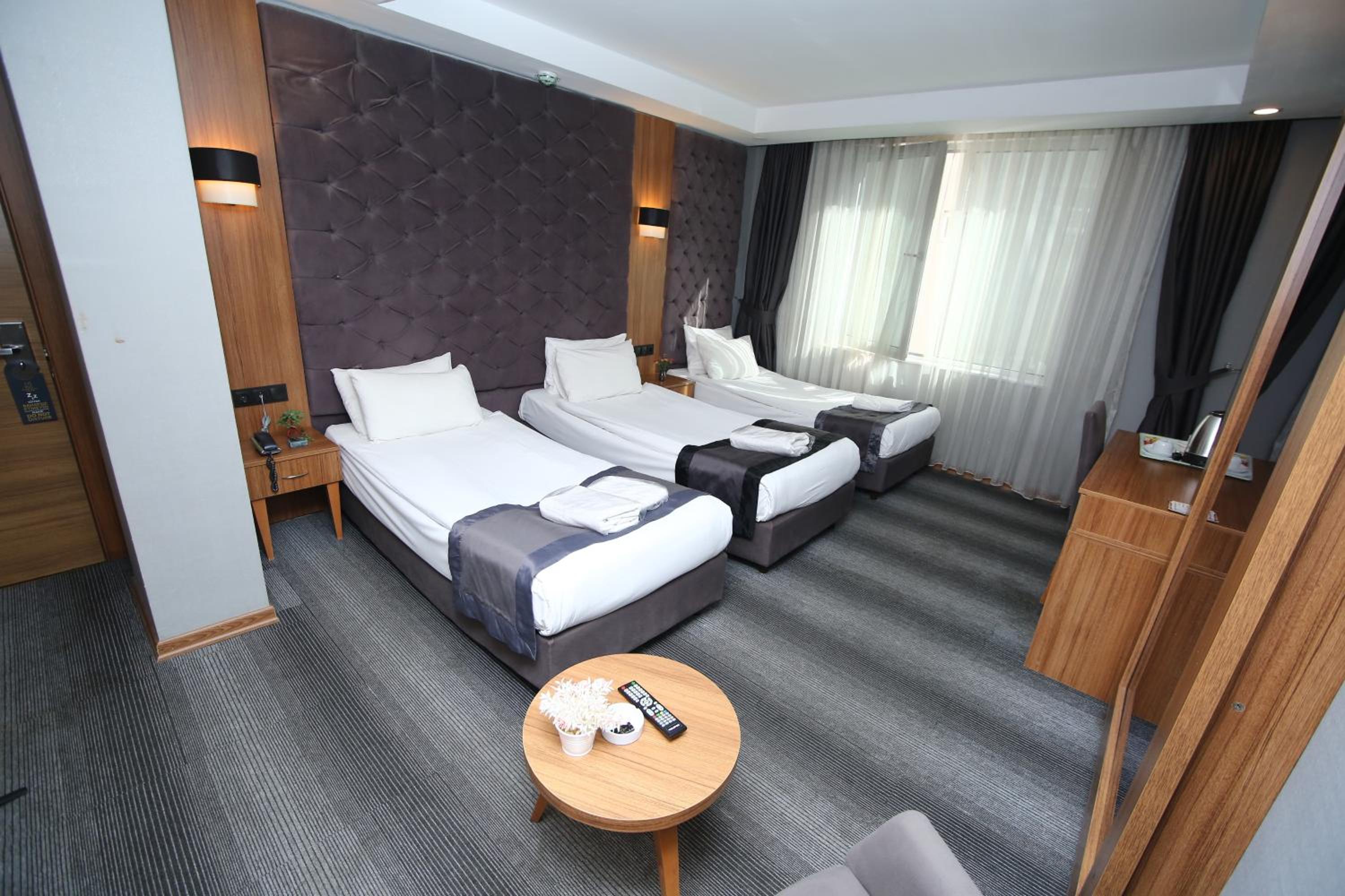 Basic Triple Room - Photo 10