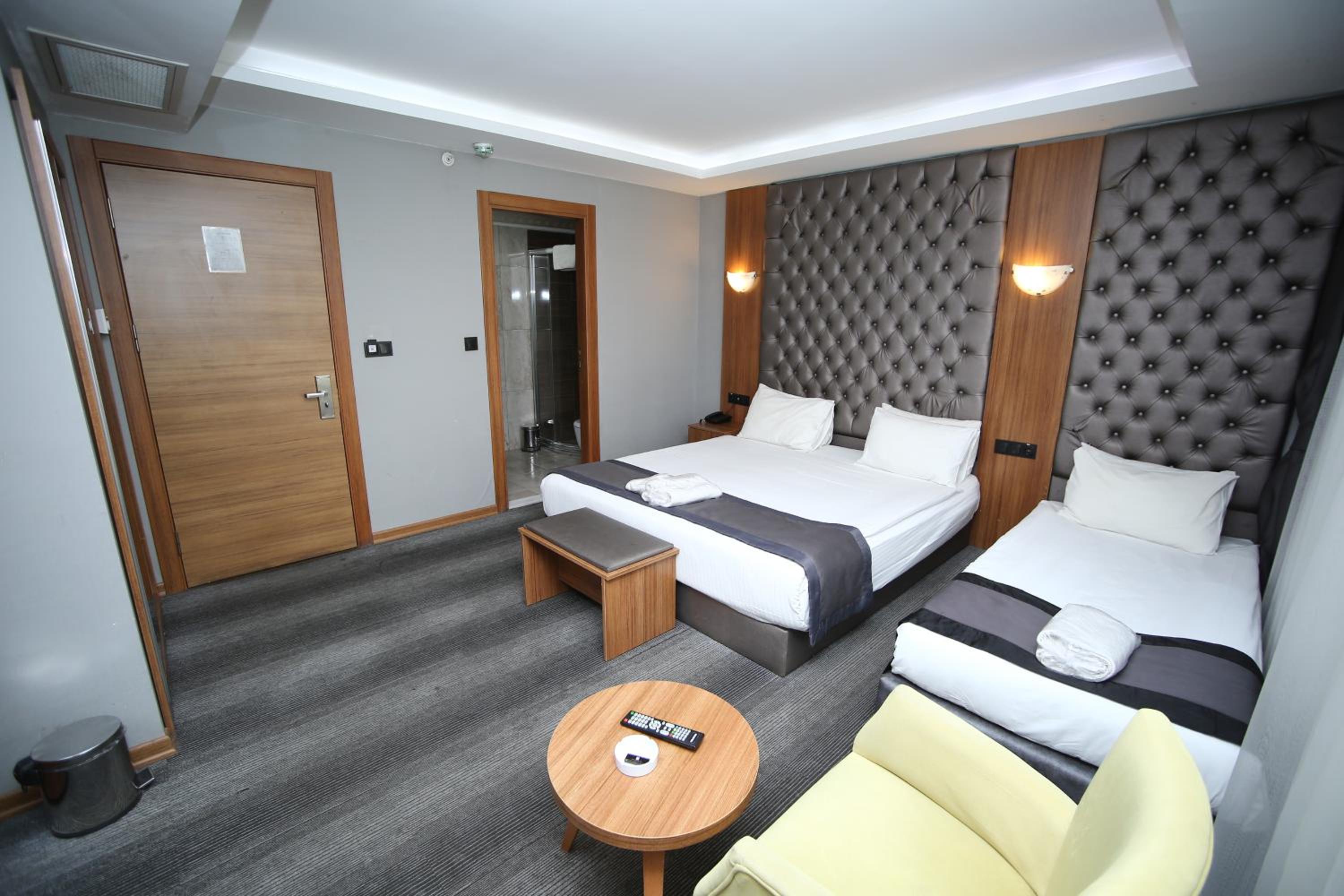 Basic Triple Room - Photo 9