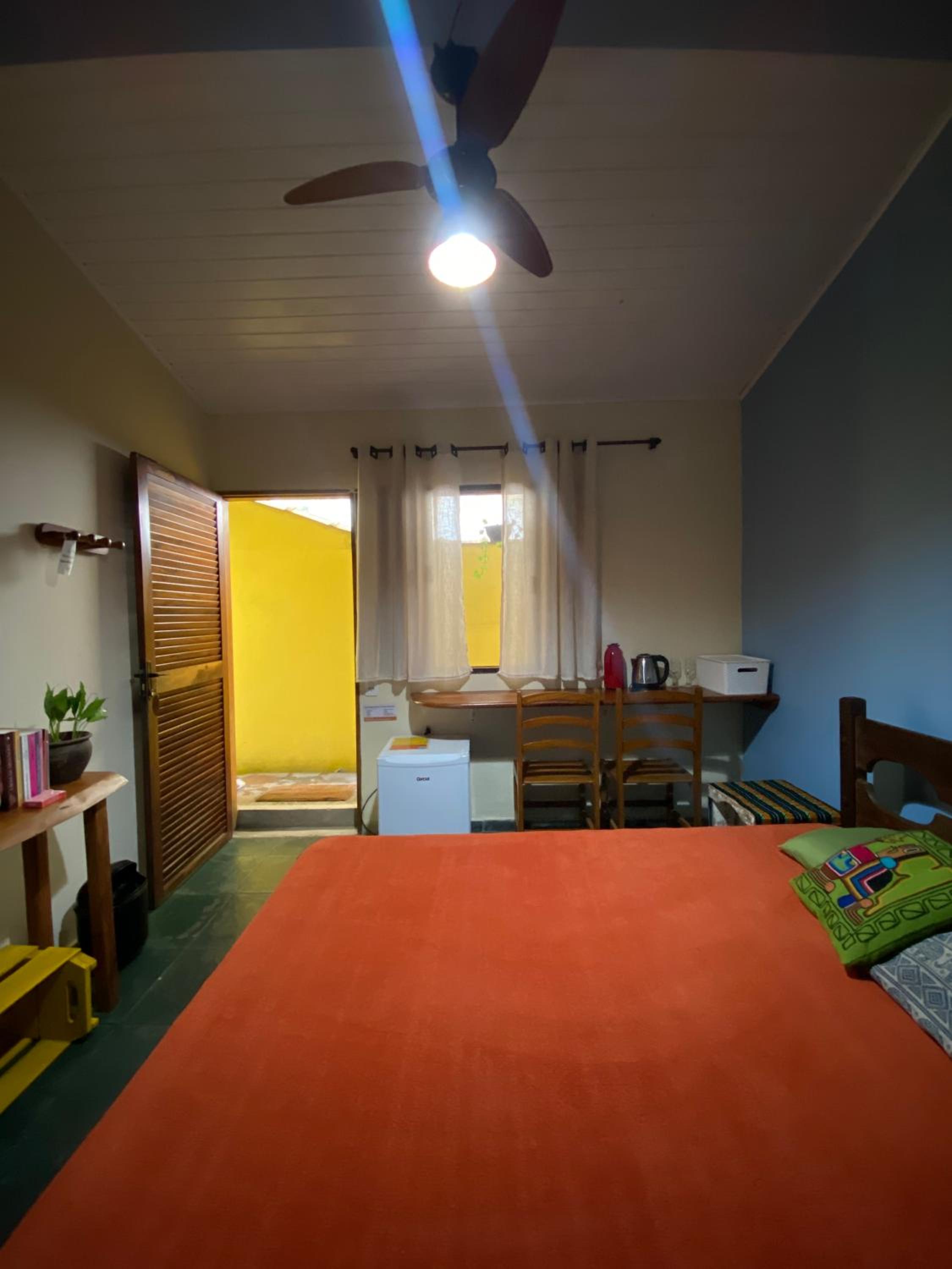 Deluxe Queen Suite - Photo 6