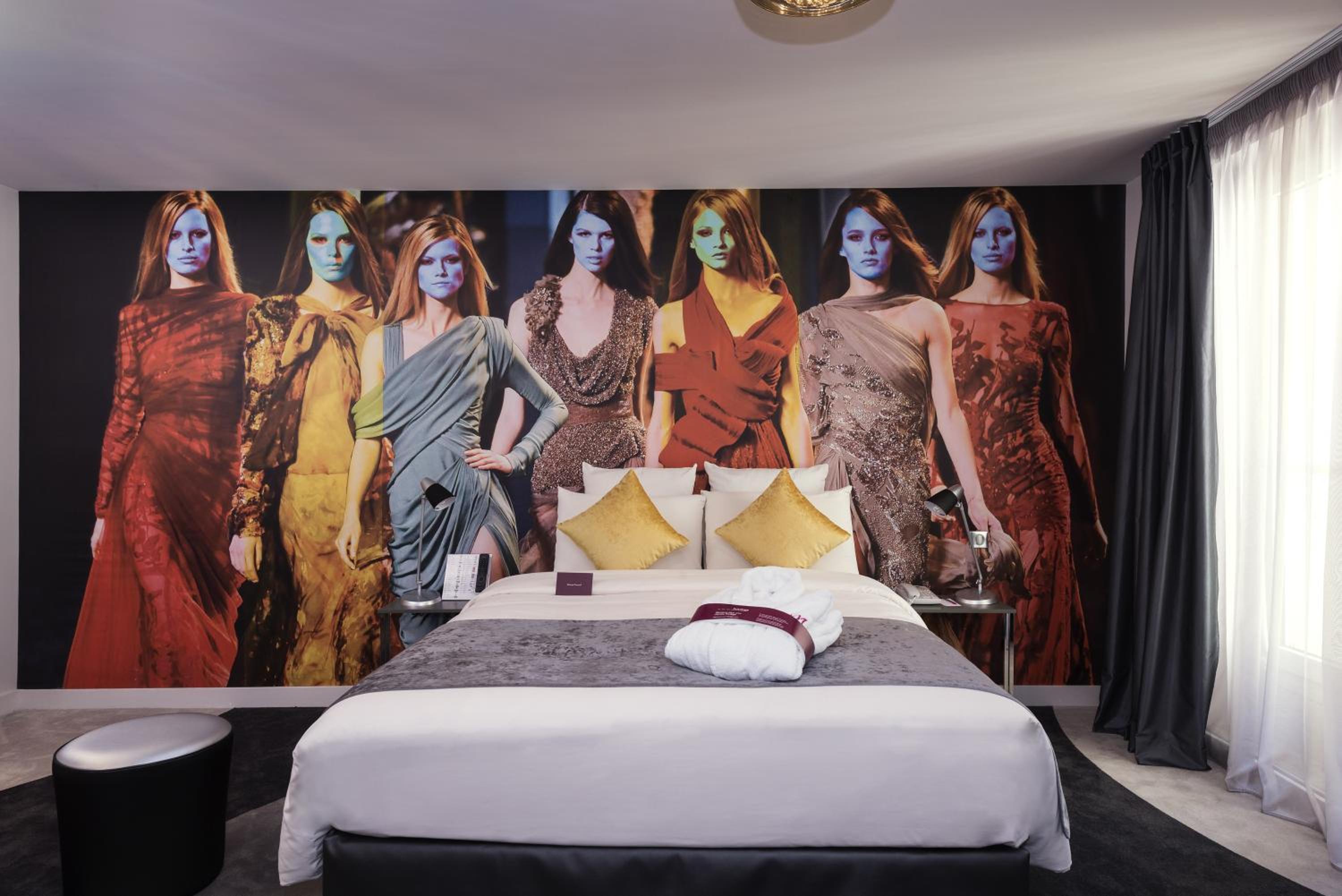 Privilege Double Room thumbnail 5