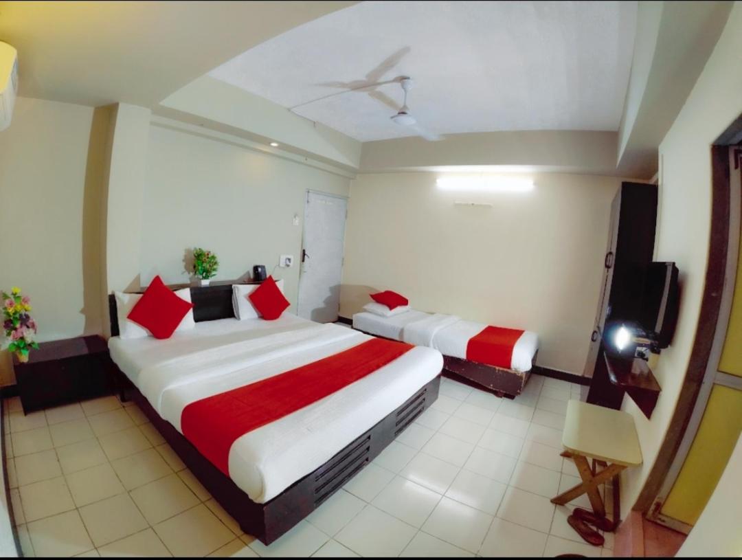 Deluxe Double Room photo 3