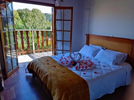 Suite with Hot Tub