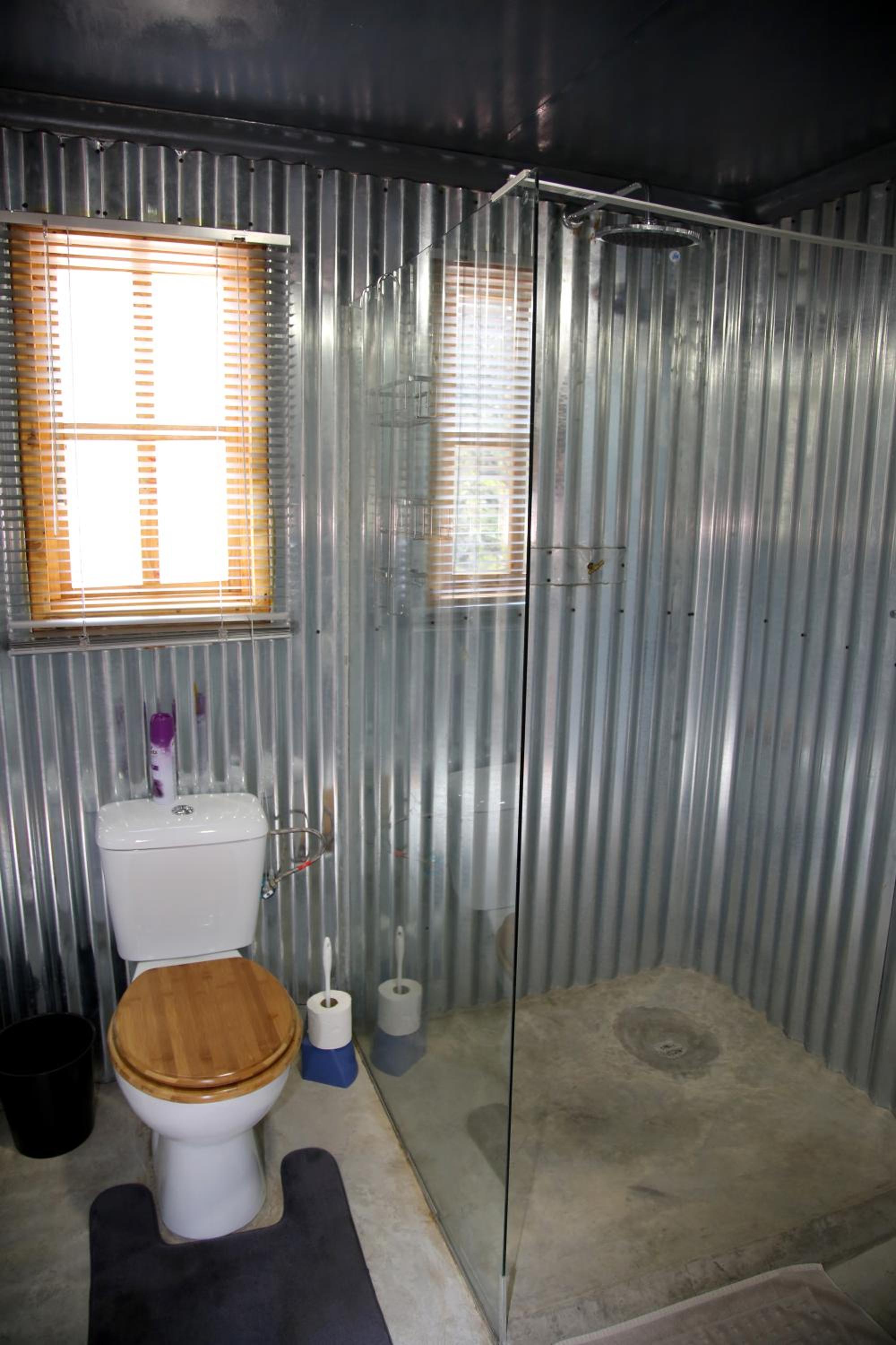 Two-Bedroom Chalet - Photo 3