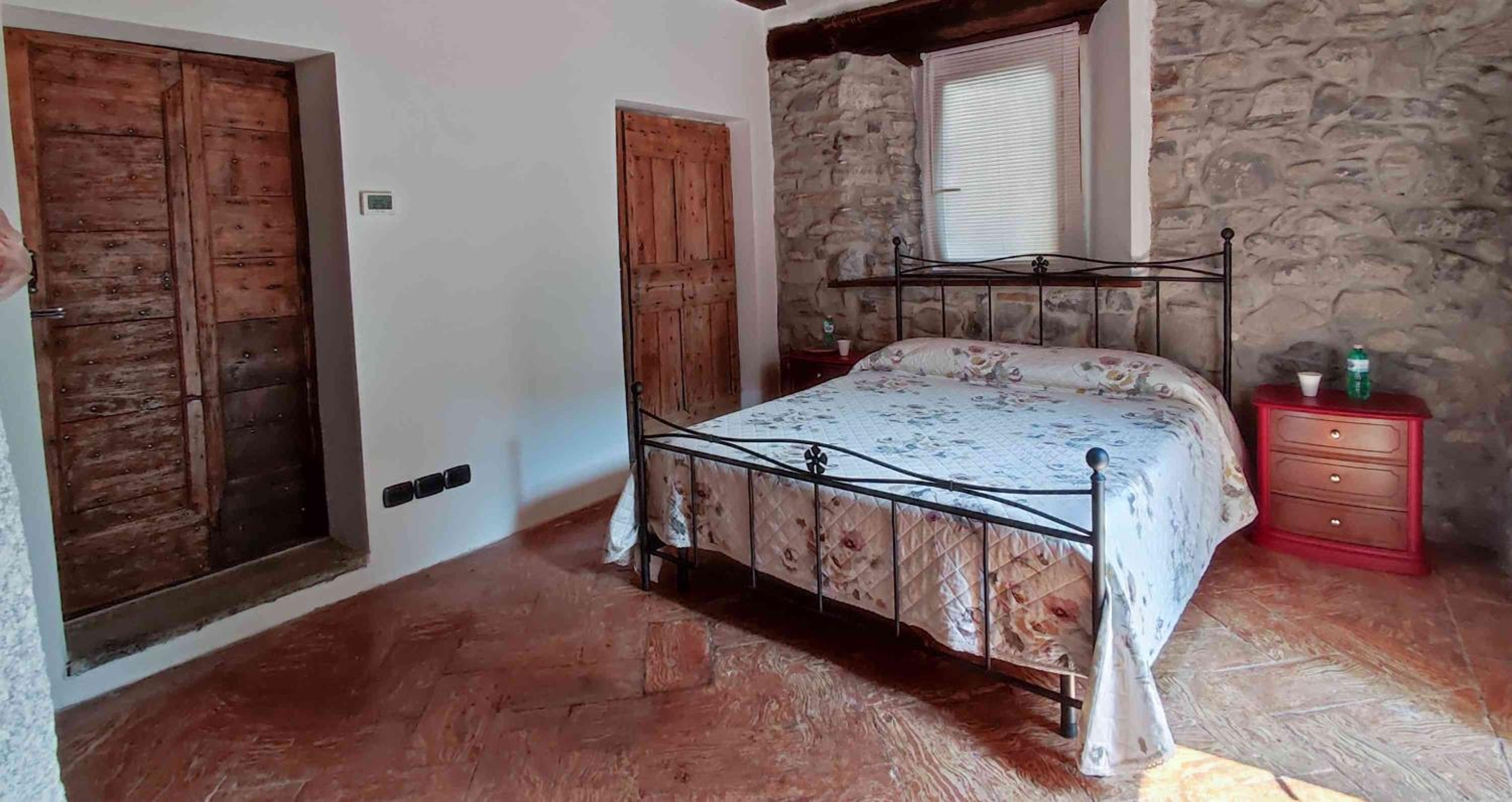 Double Room with Private Bathroom photo 3