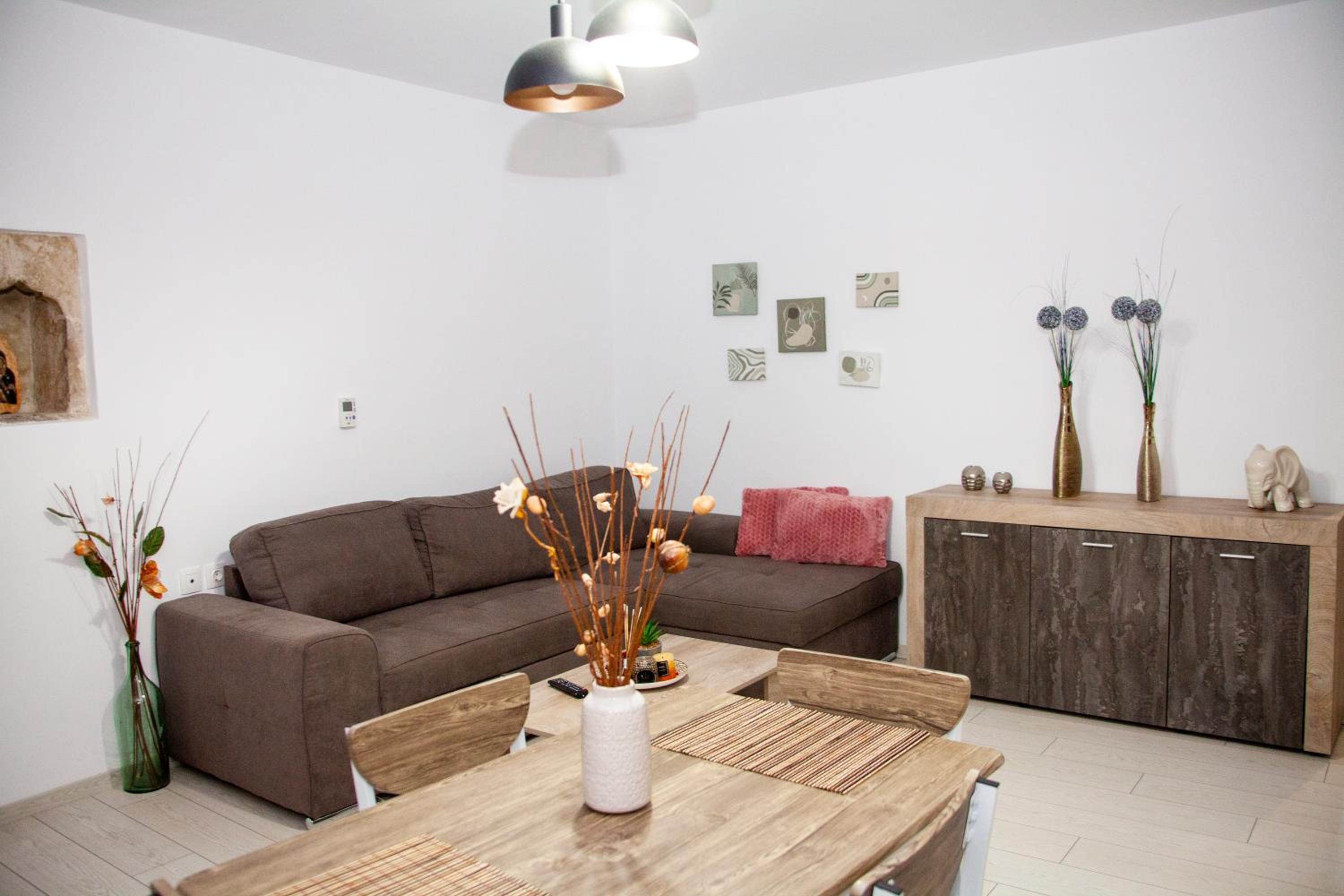 One-Bedroom House - Photo 1