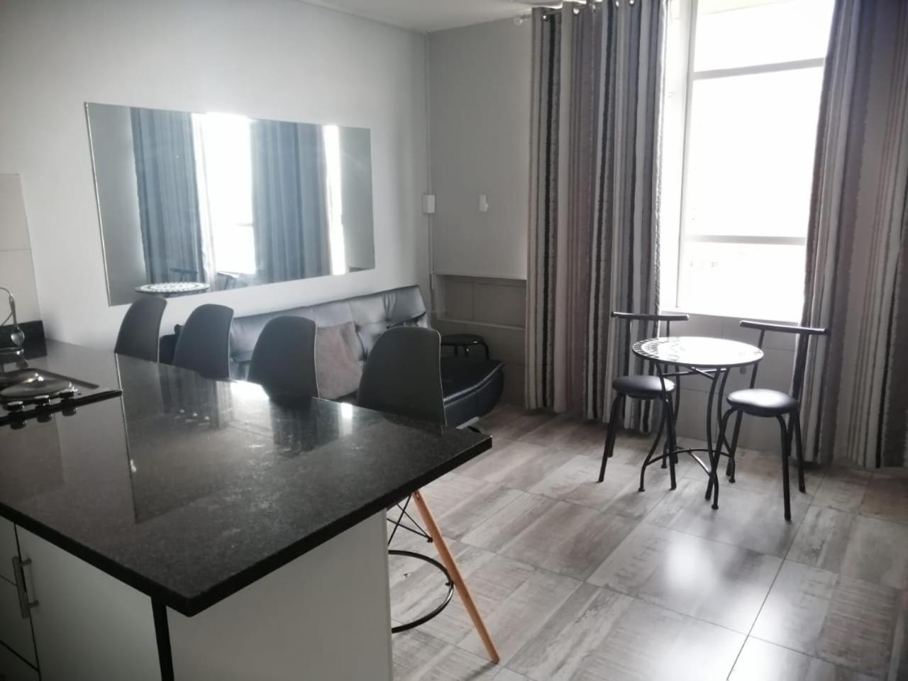One-Bedroom Apartment - Photo 49