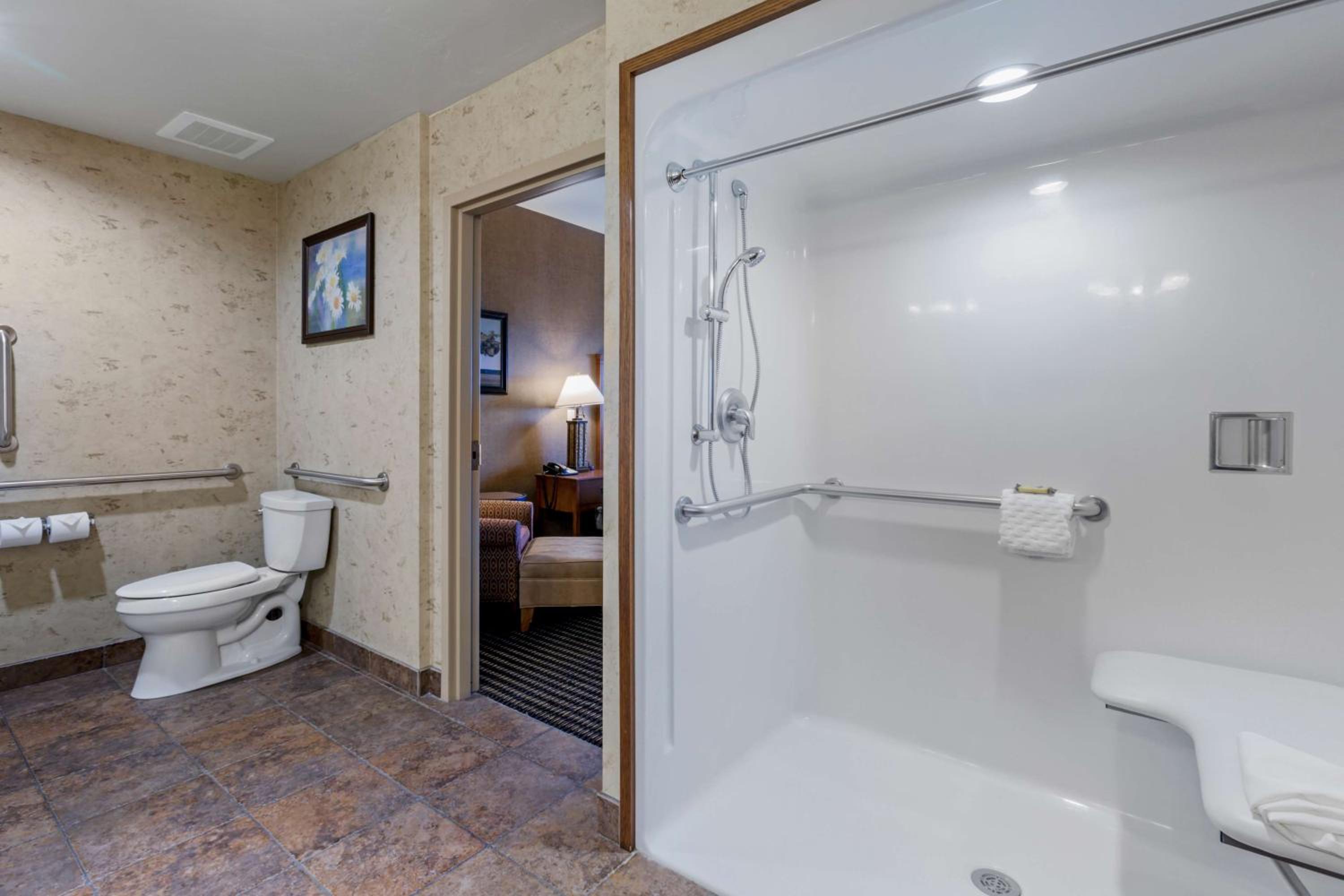 Two-Room King Suite with Roll-In Shower and Sofa Bed - Disability Access/Non-Smoking - Photo 5