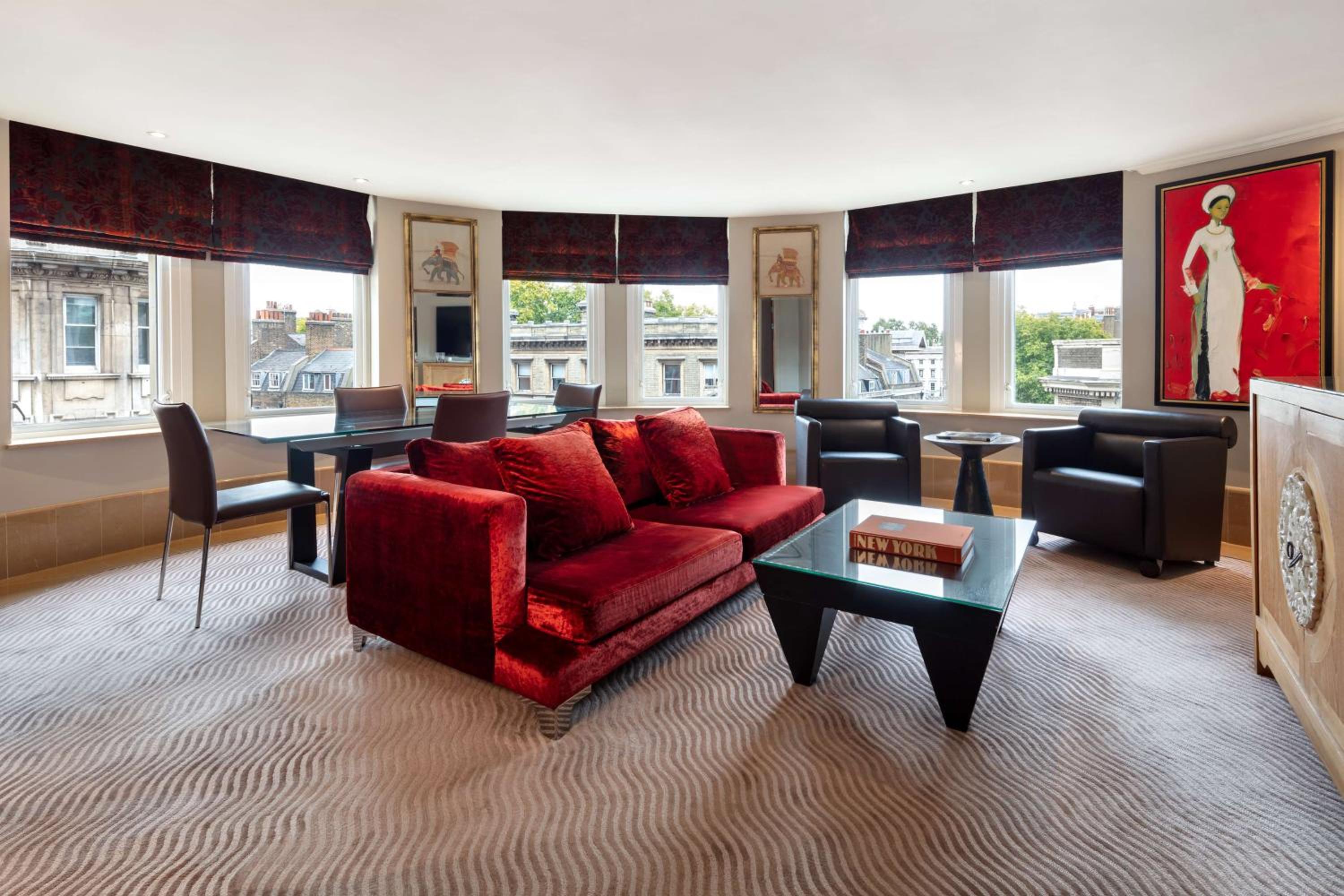 One-Bedroom Suite