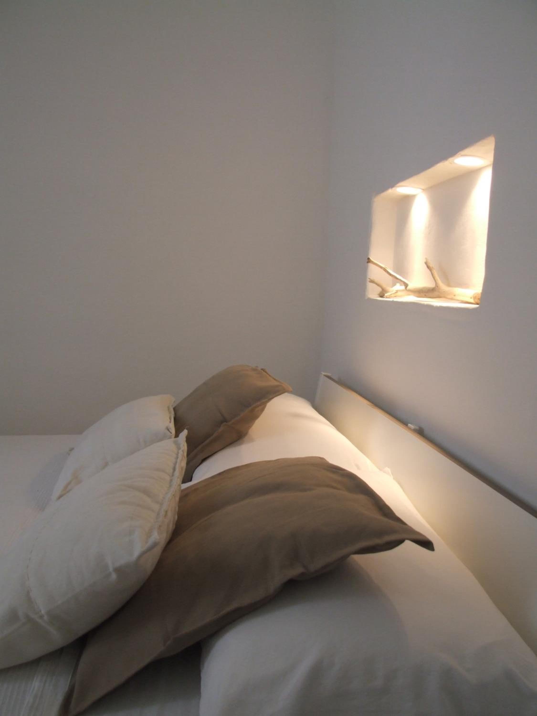 Double Room with Window photo 3