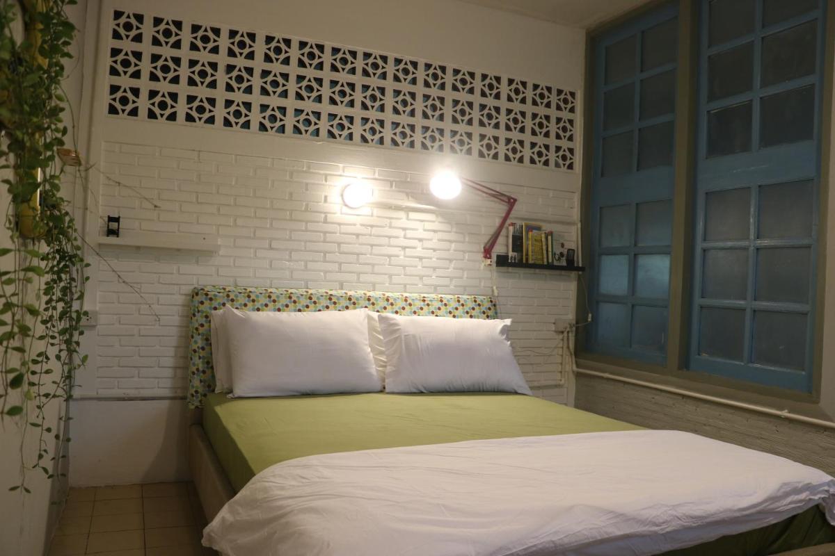 Standard Queen Room photo 2