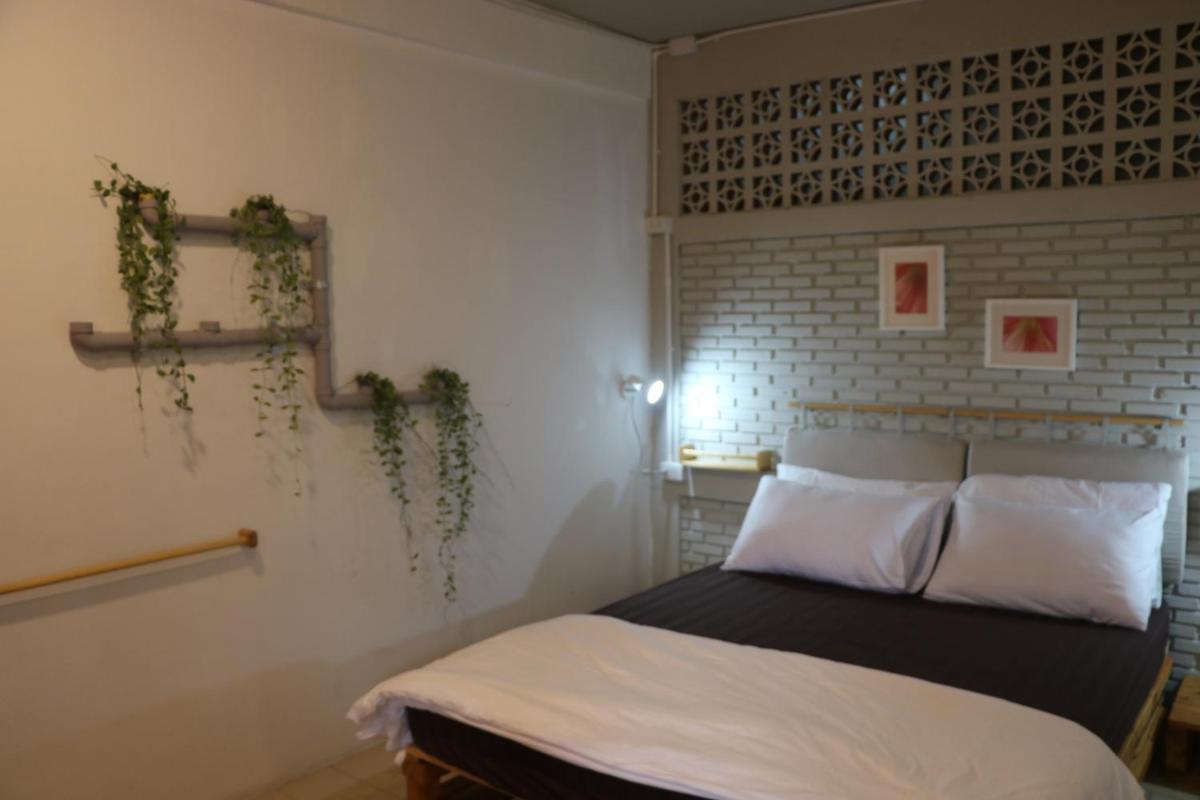 Standard Queen Room photo 1