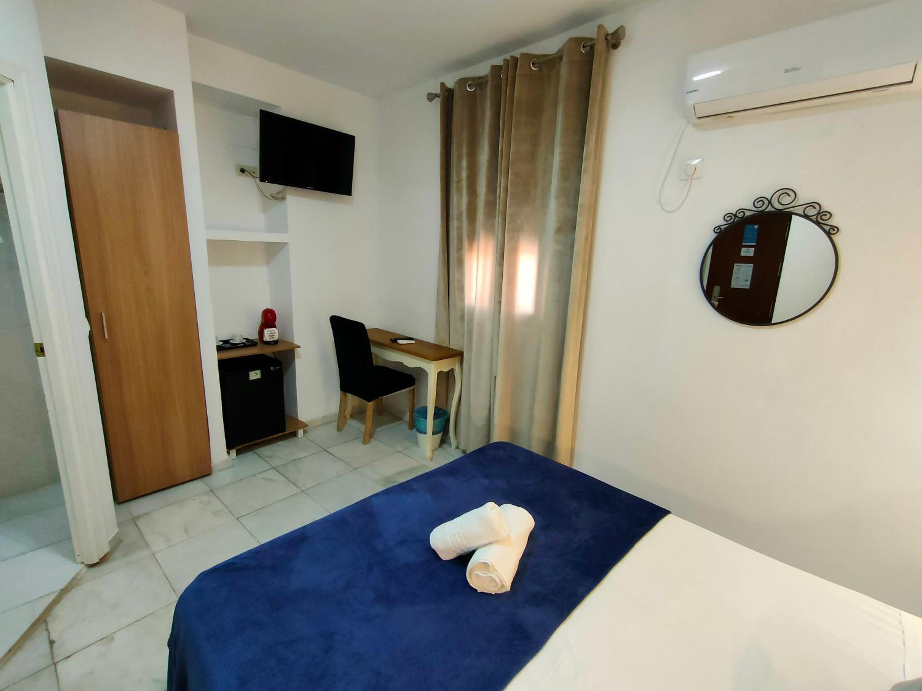 Habitación Doble Pequeña