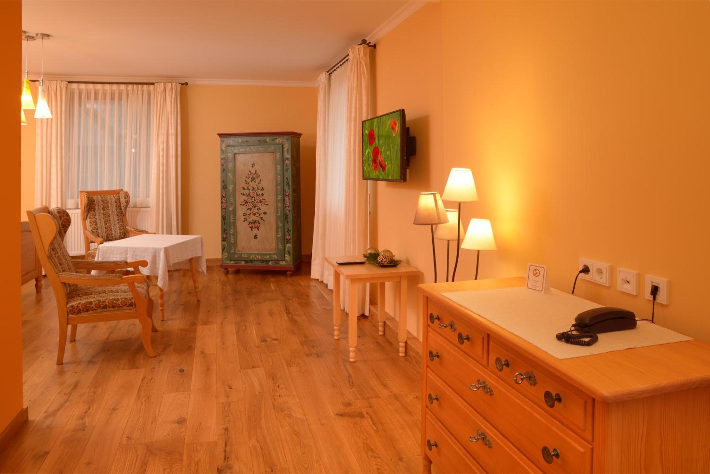 Superior Double Room - Photo 8
