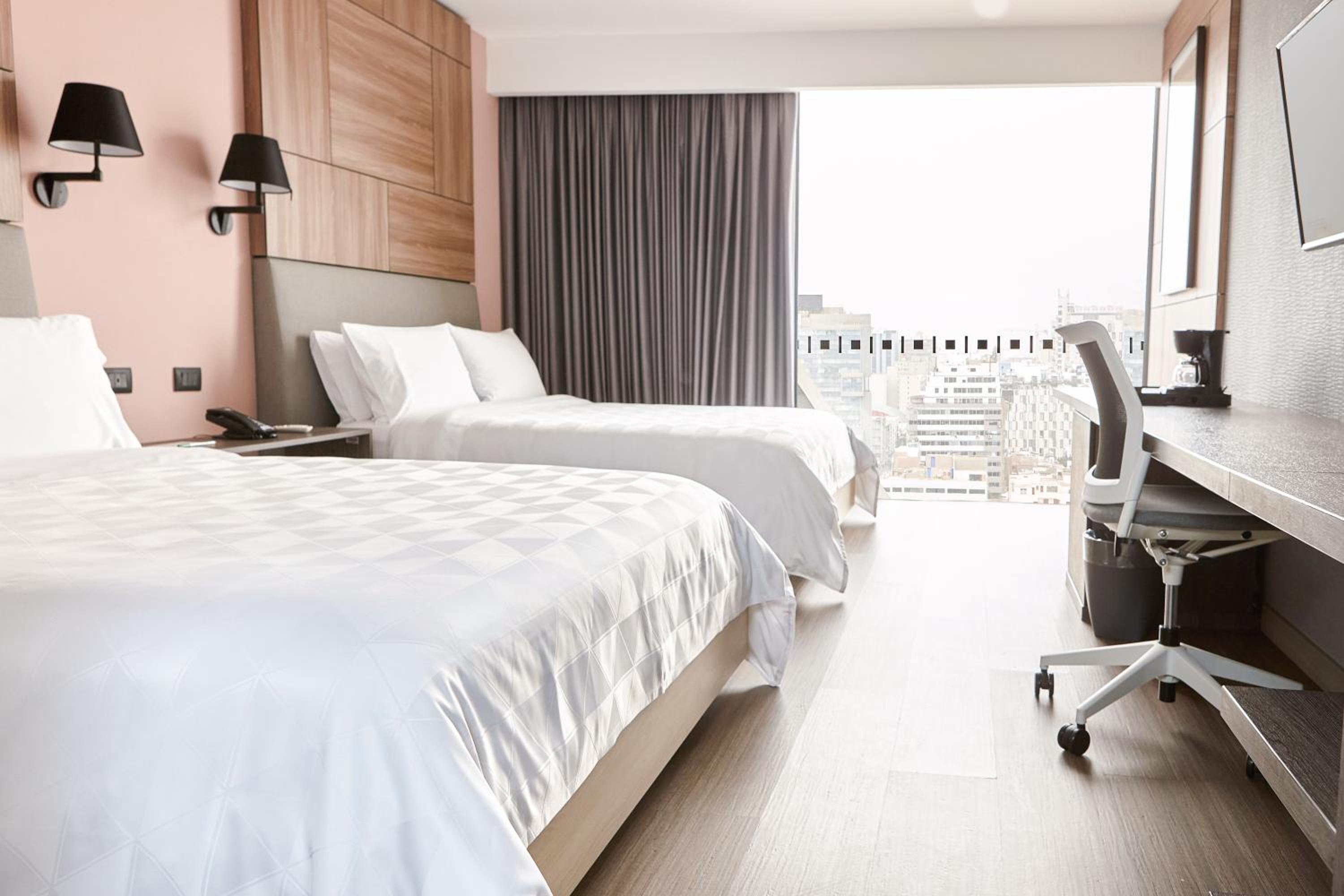 Standard Room with Two Queen Beds - Photo 1