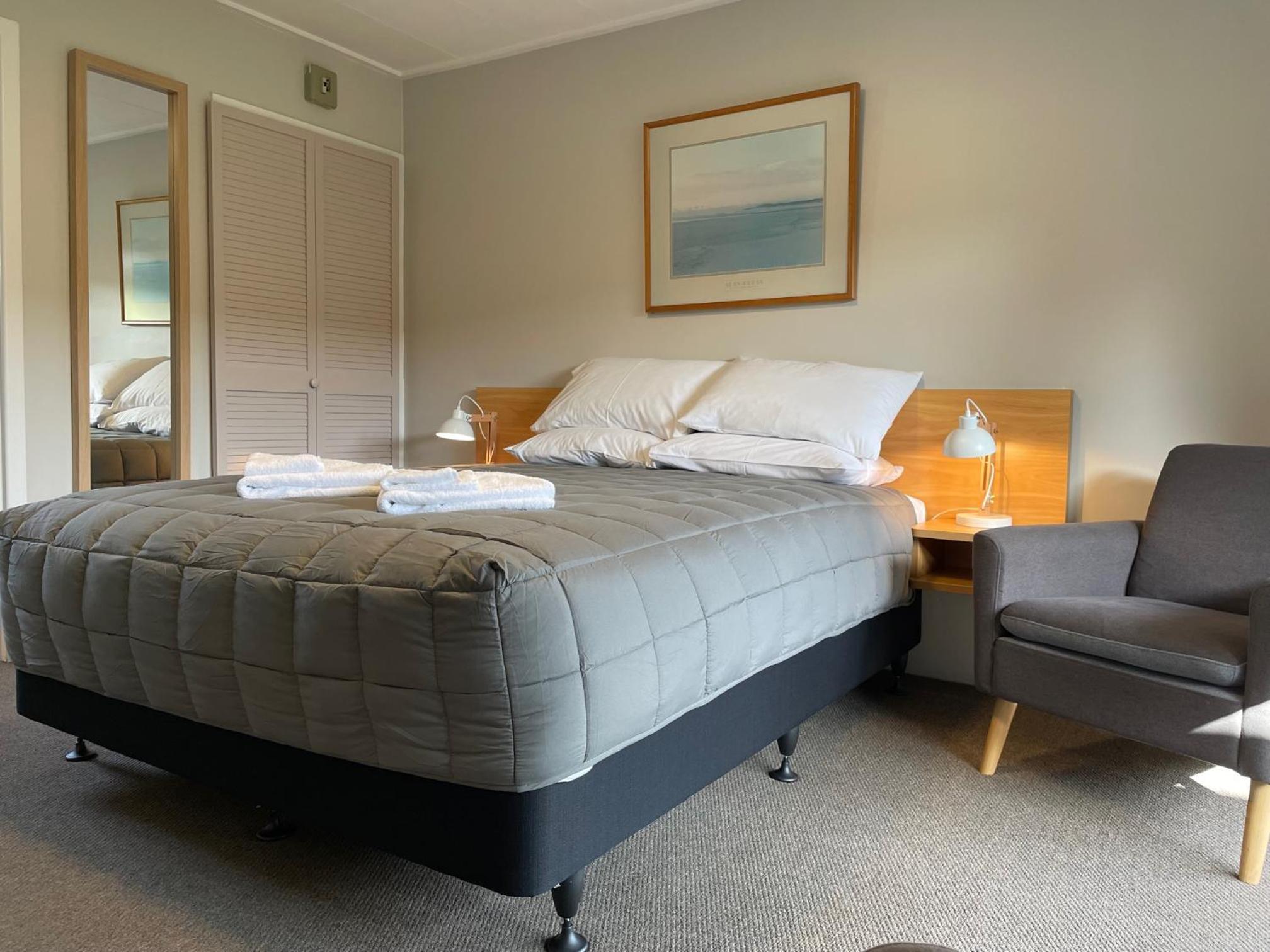 Queen Room - Photo 2