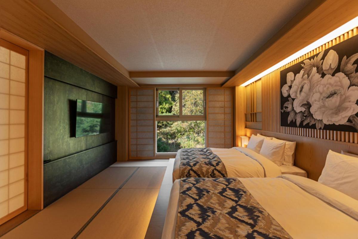 Namino Shotai (Dinner + Breakfast Package for 2 / Pay at the hotel for the additional guests / Max 6) - Photo 1