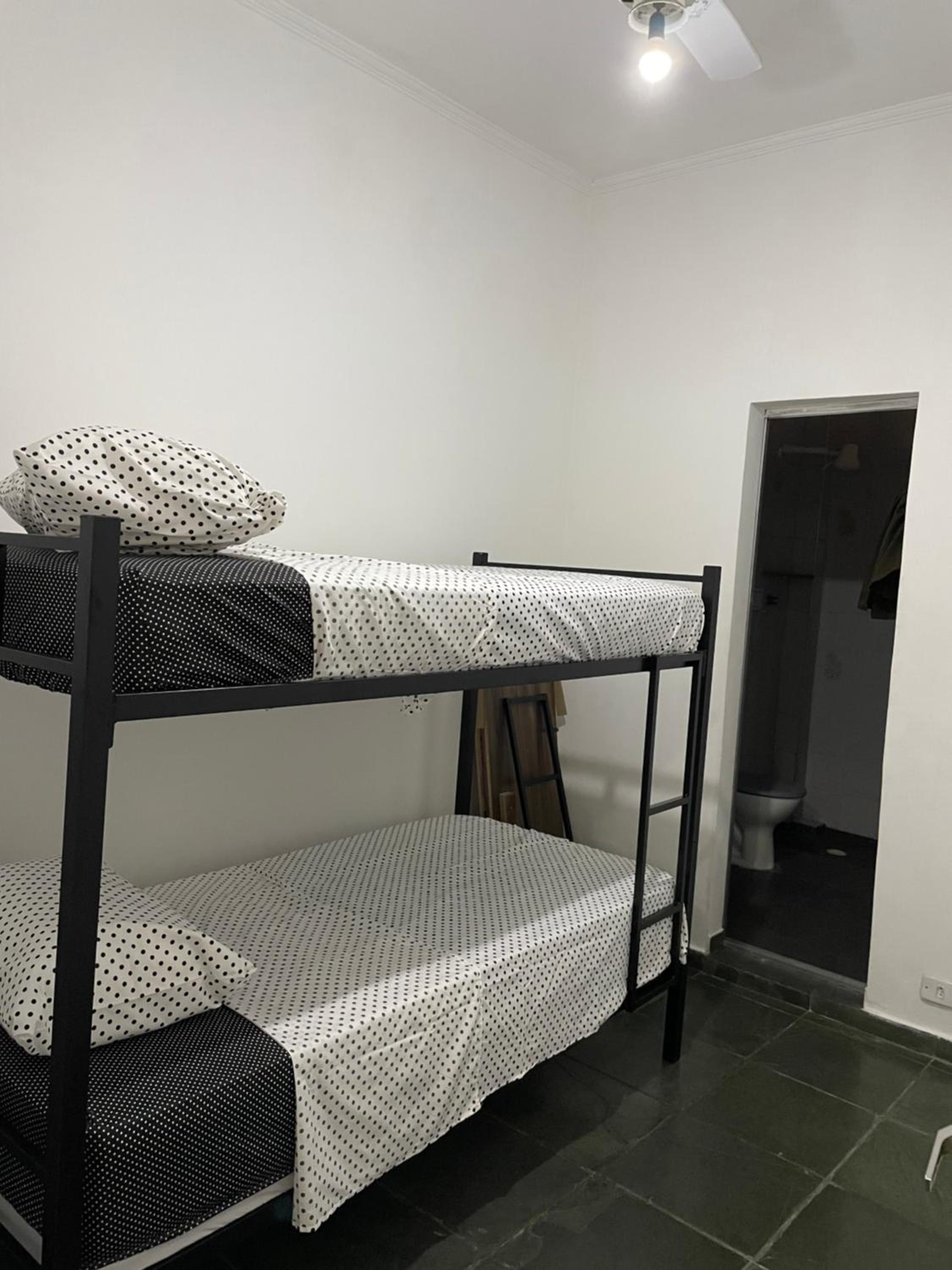 Apartment - Photo 12