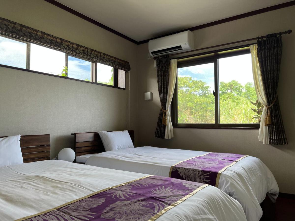 Standard Twin Room photo 2