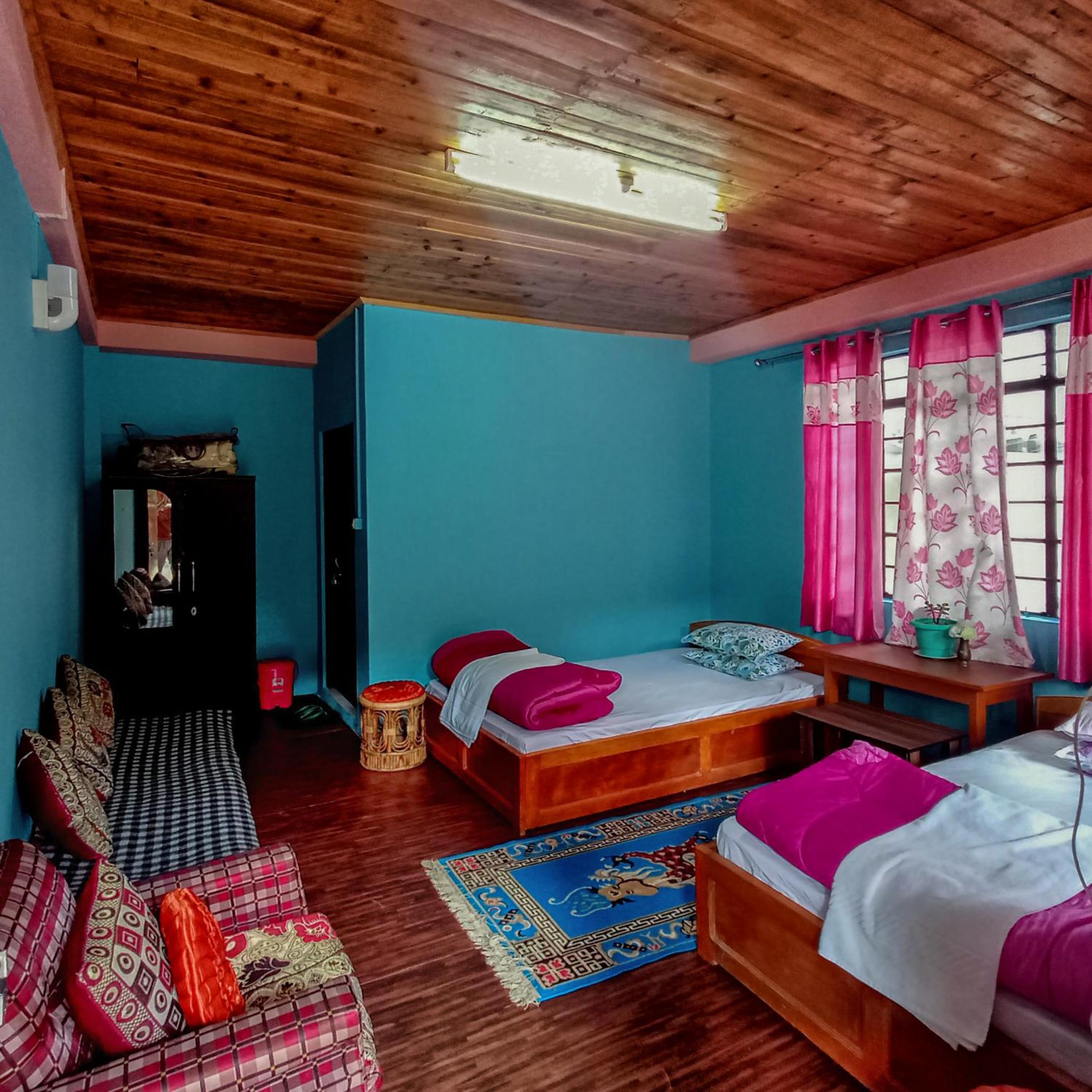 Double Room with Private Bathroom photo 1