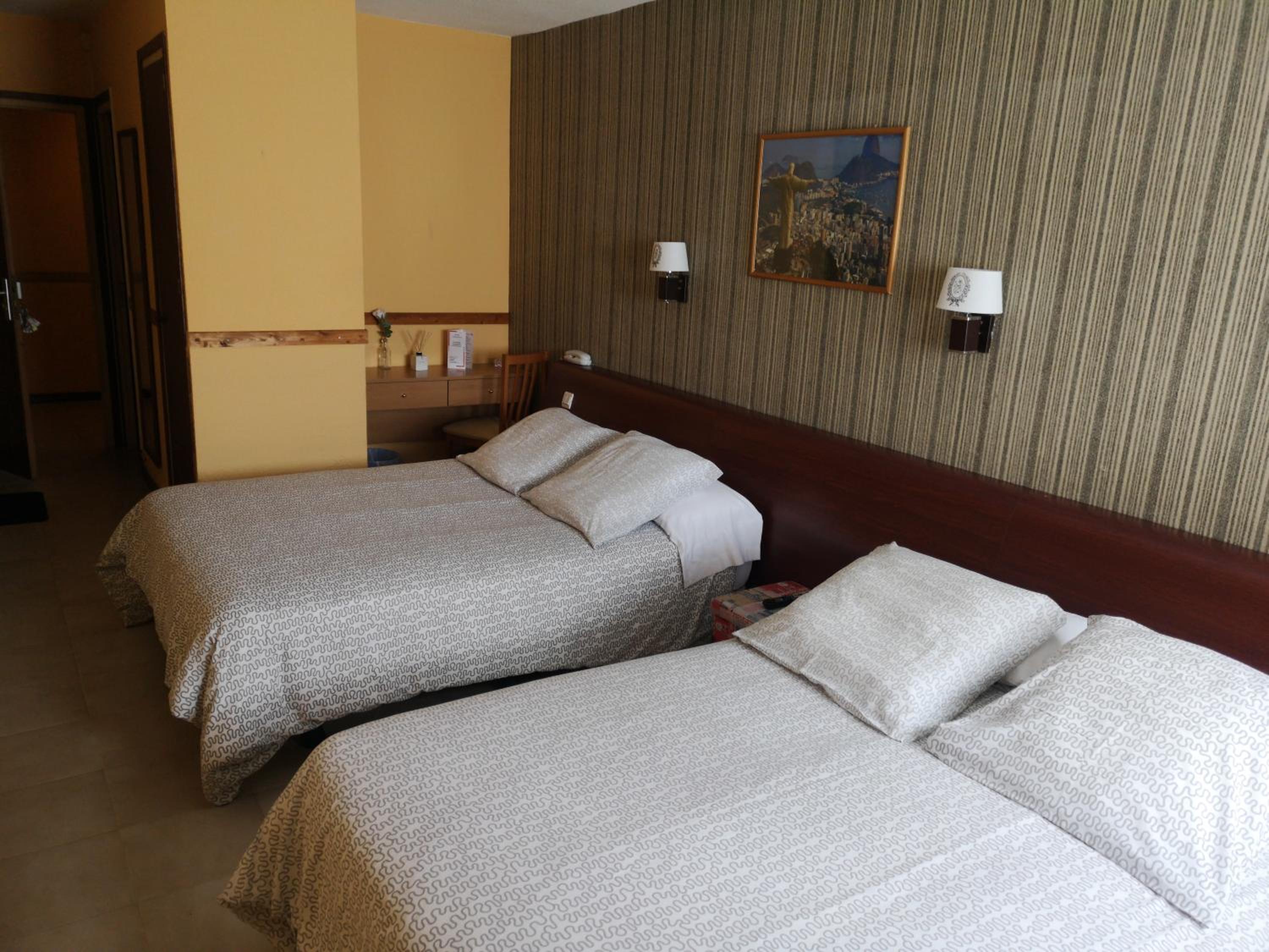 Standard Quadruple Room photo 1