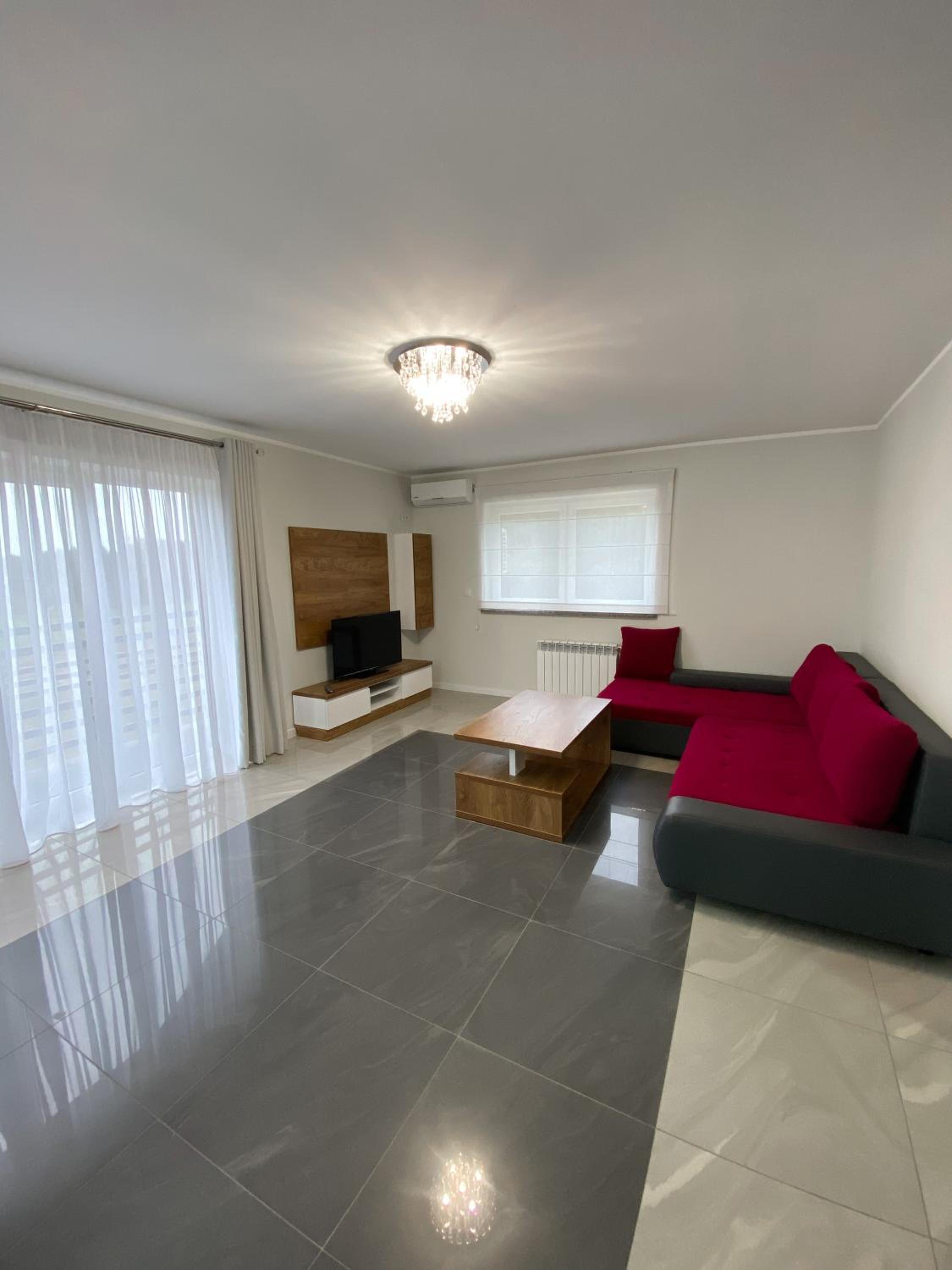 Deluxe One-Bedroom Apartment with Balcony  - Photo 11