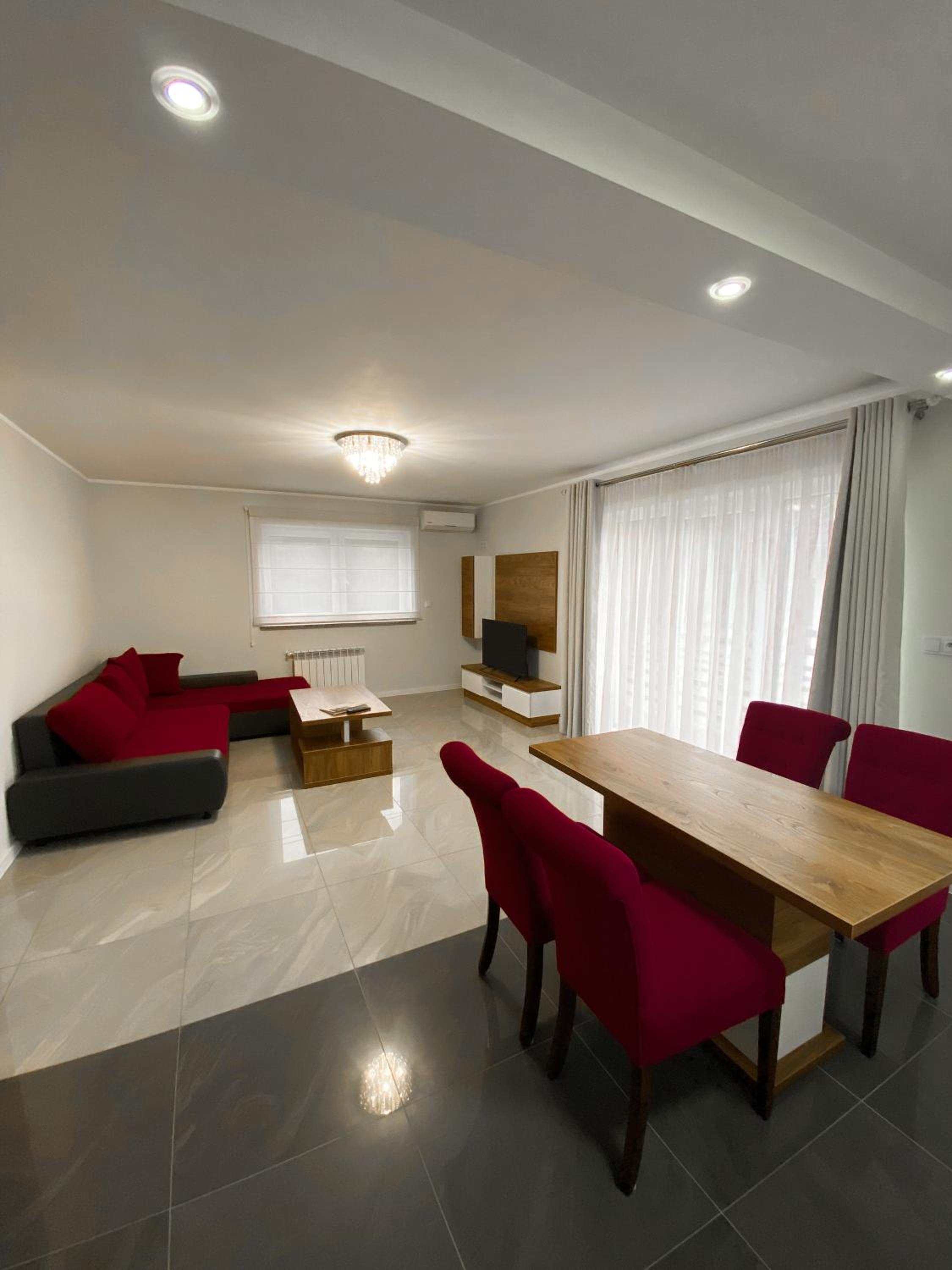 Deluxe One-Bedroom Apartment with Balcony  - Photo 16
