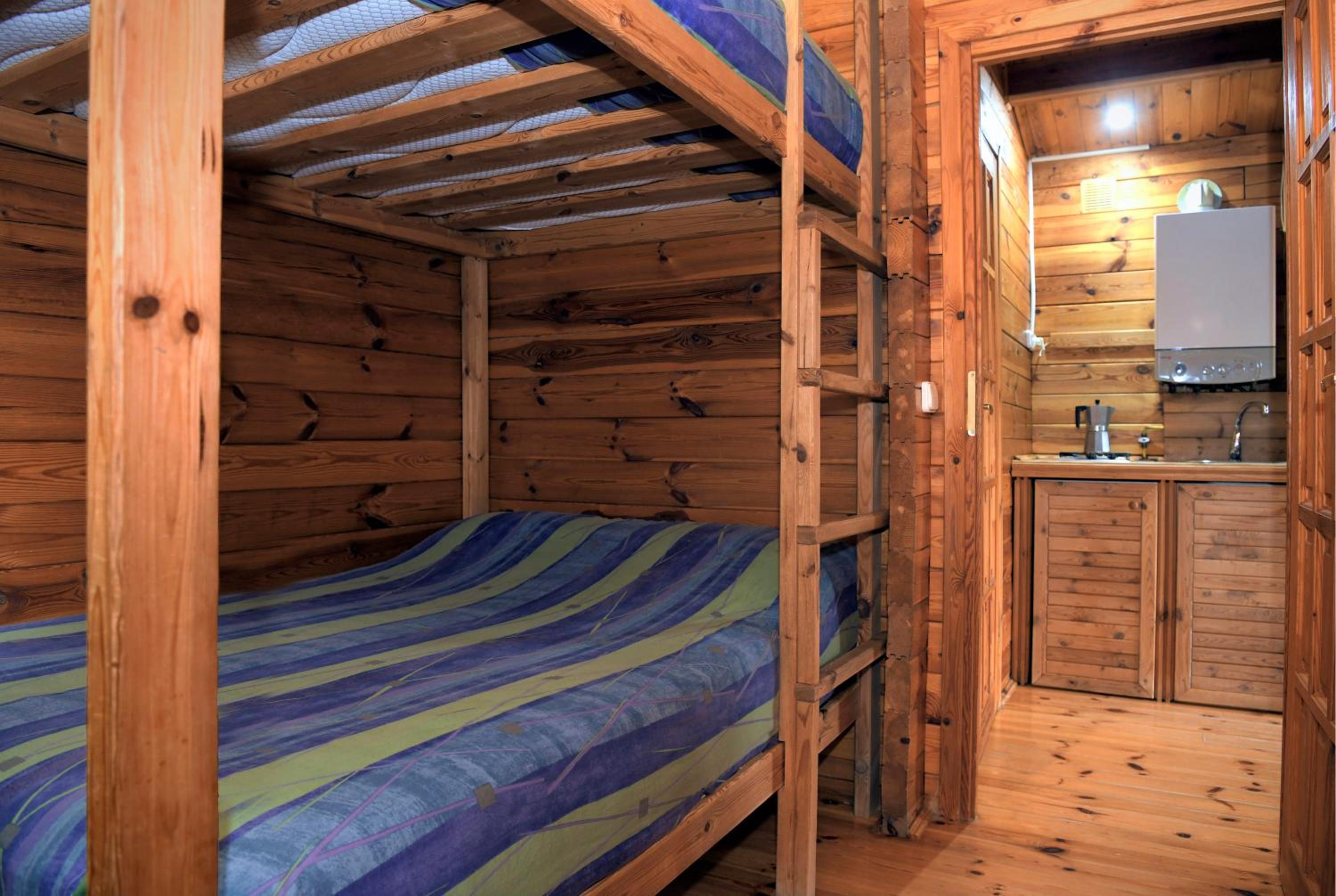 Cabaña de madera (1-2 adultos)