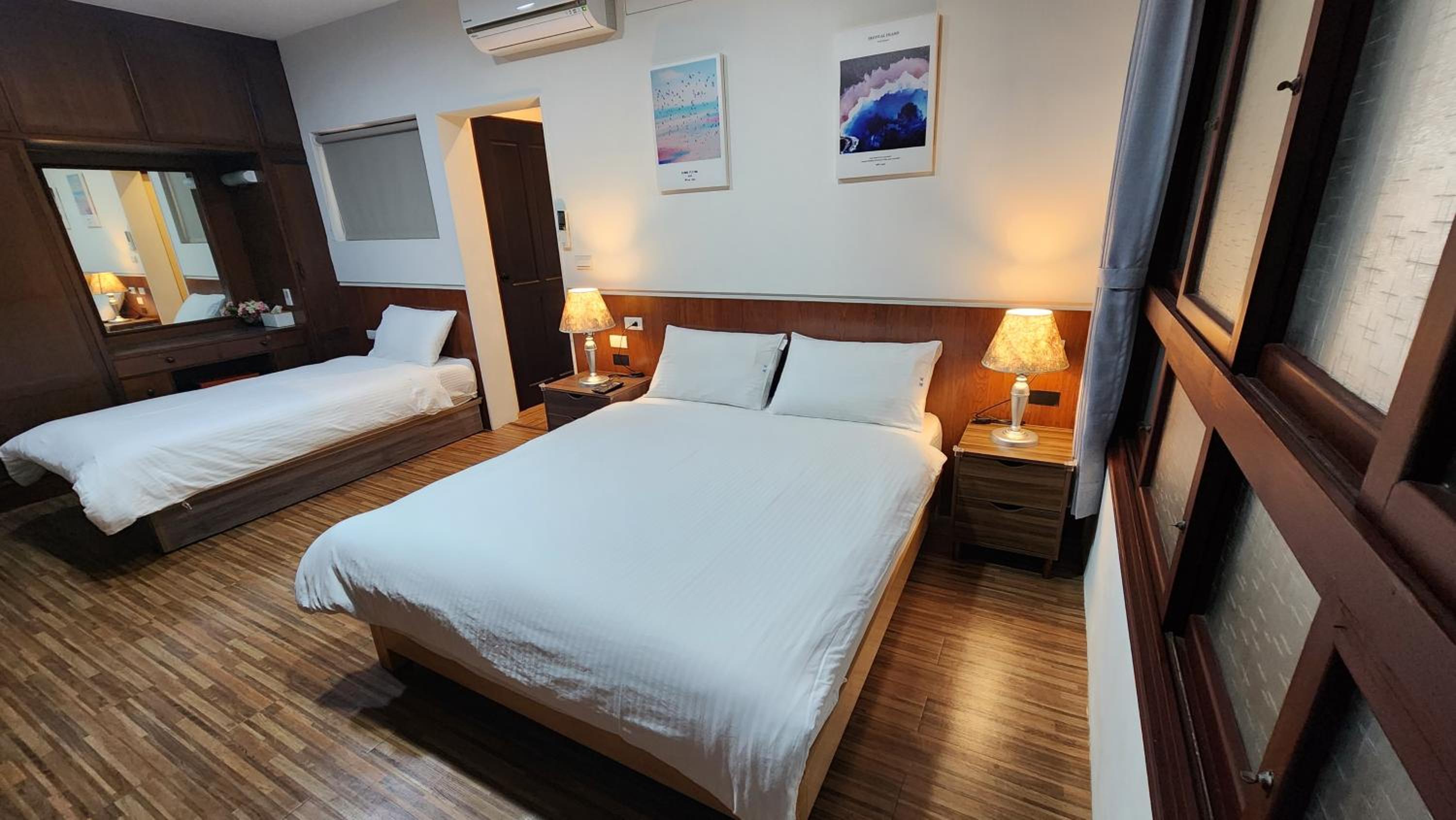 Triple Room with Private Bathroom photo 1
