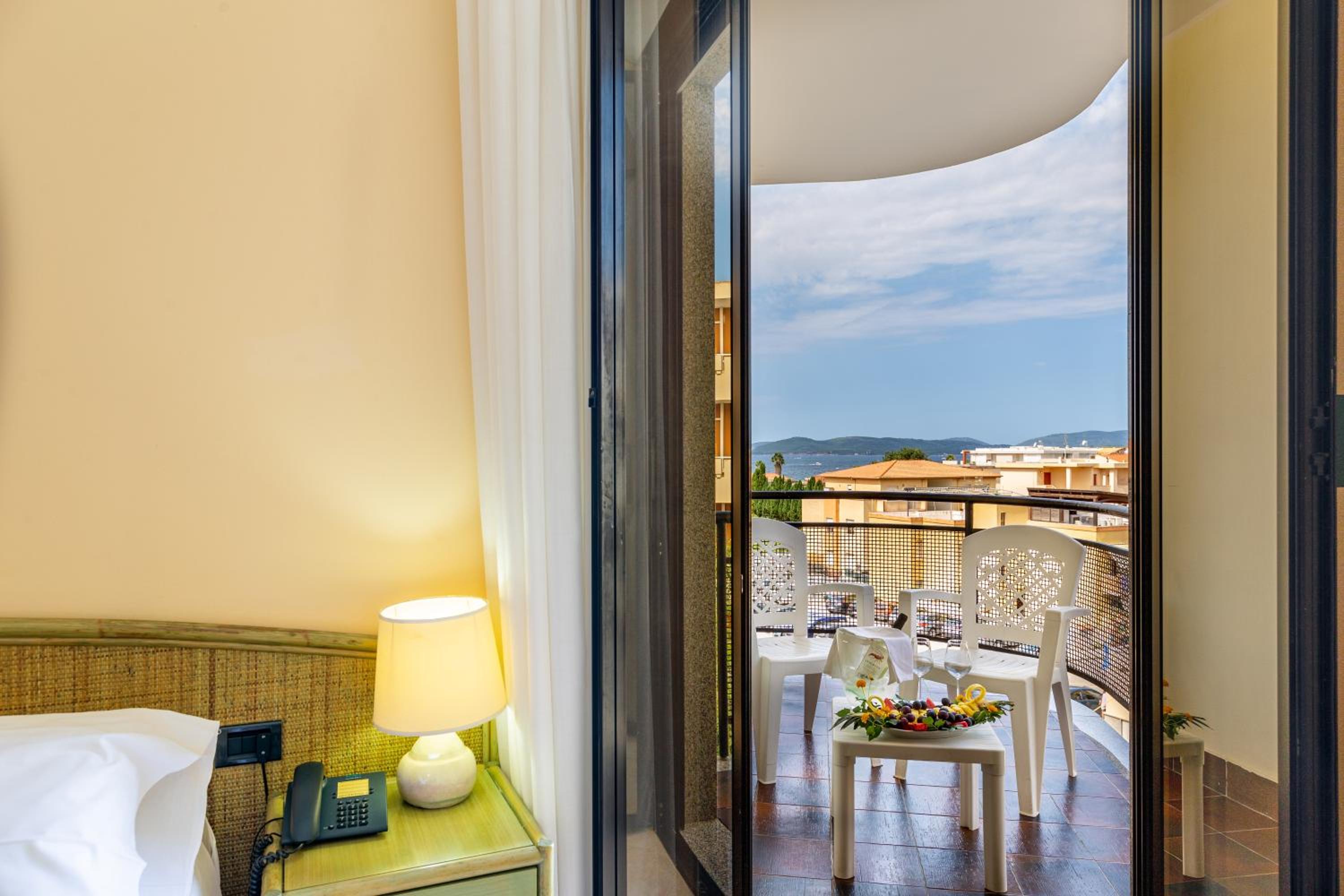 Standard Double or Twin Room with Balcony and Sea View