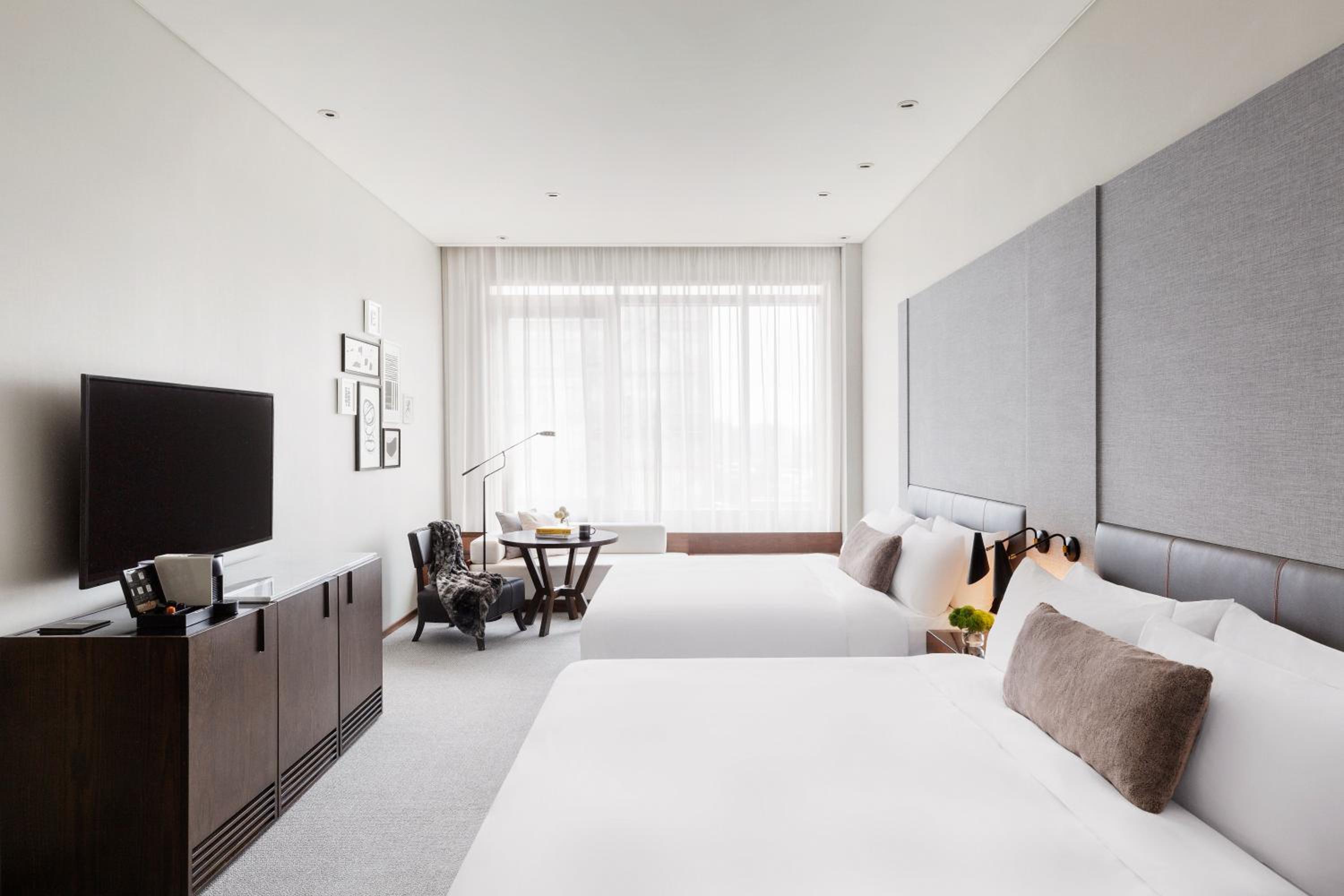 Deluxe Queen Room with Two Queen Beds